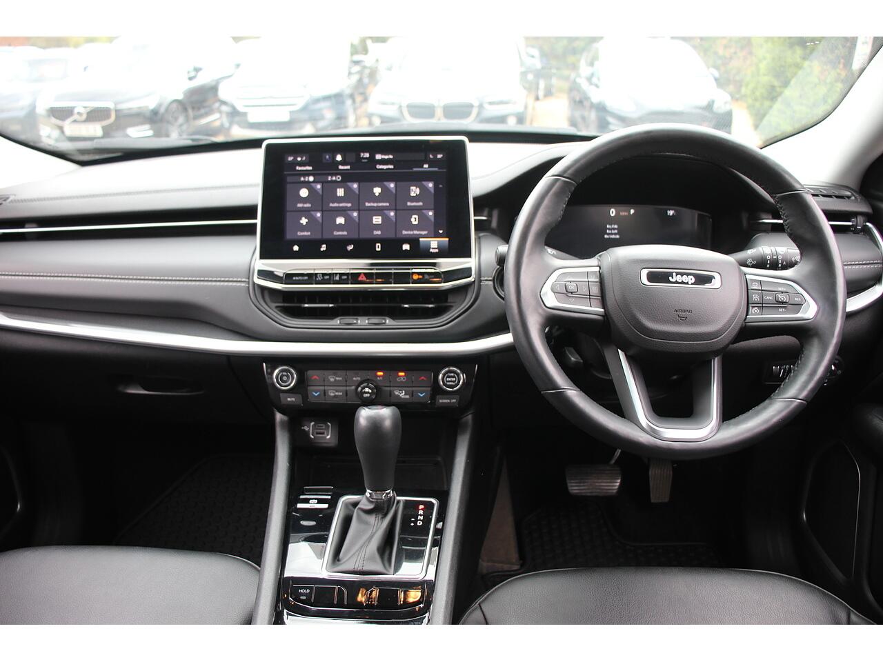 Jeep Compass view 19