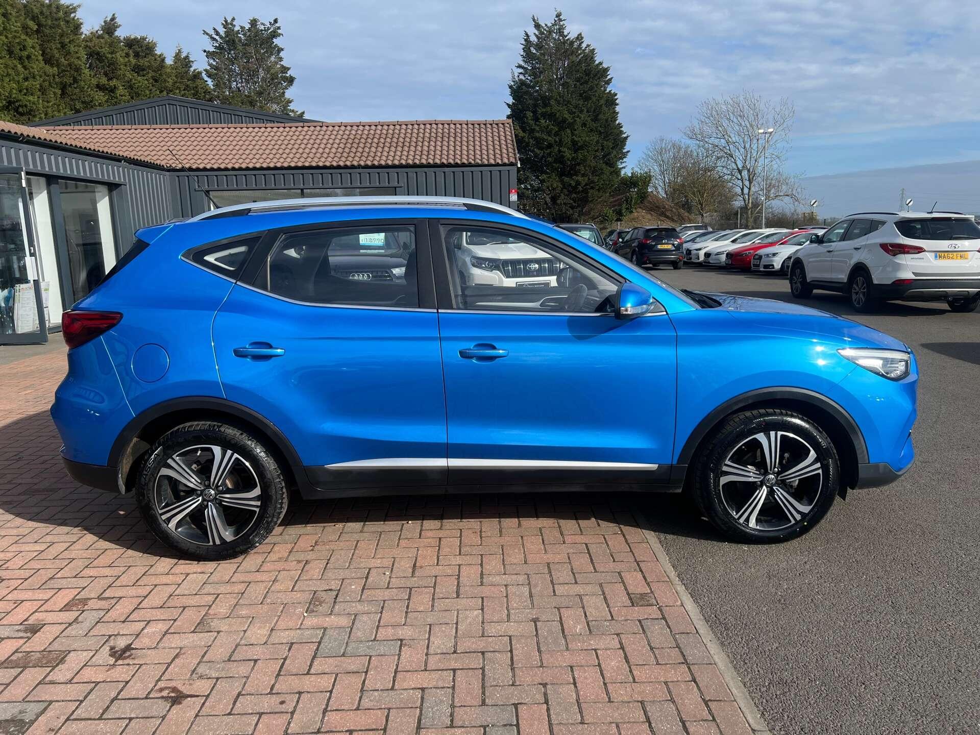 MG ZS view 6