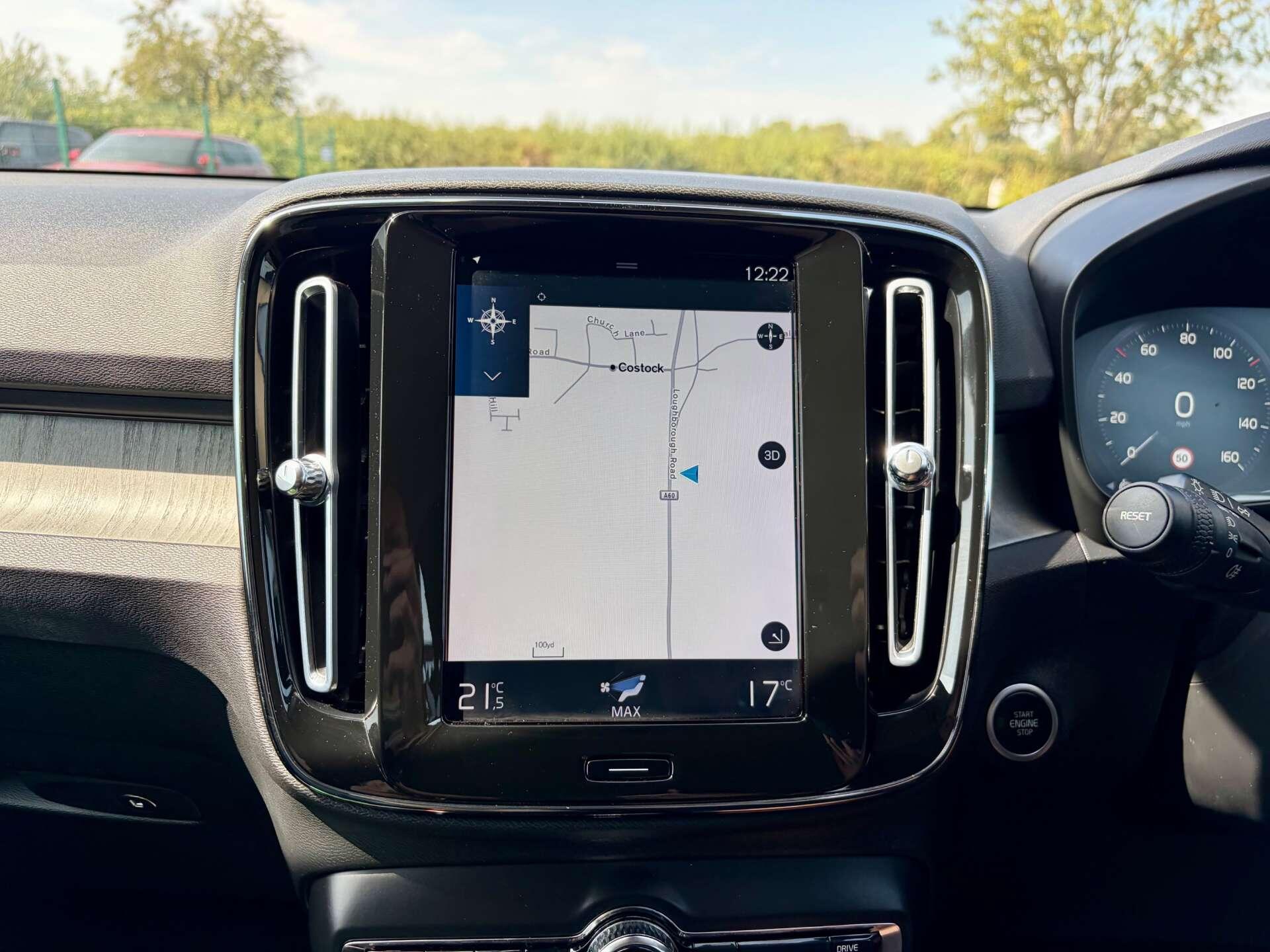 Volvo XC40 view 51