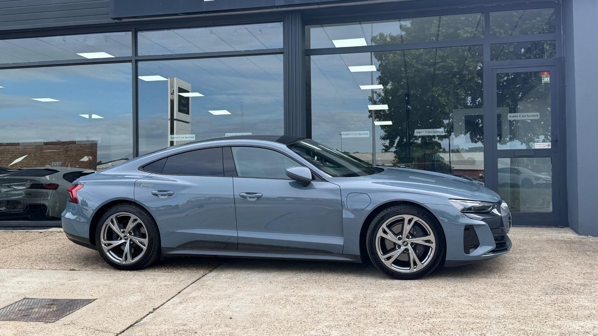 Audi E-Tron GT view 16