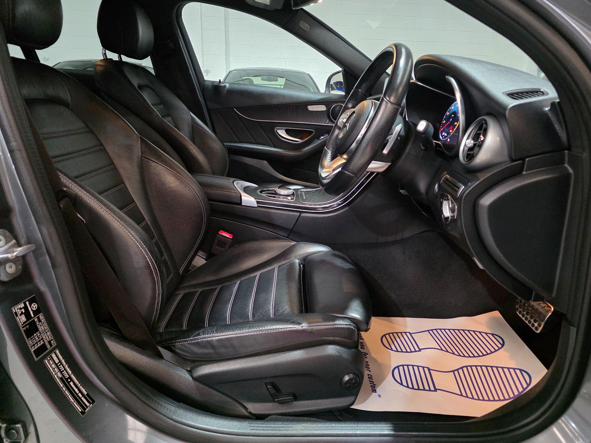 Mercedes-Benz C Class view 6