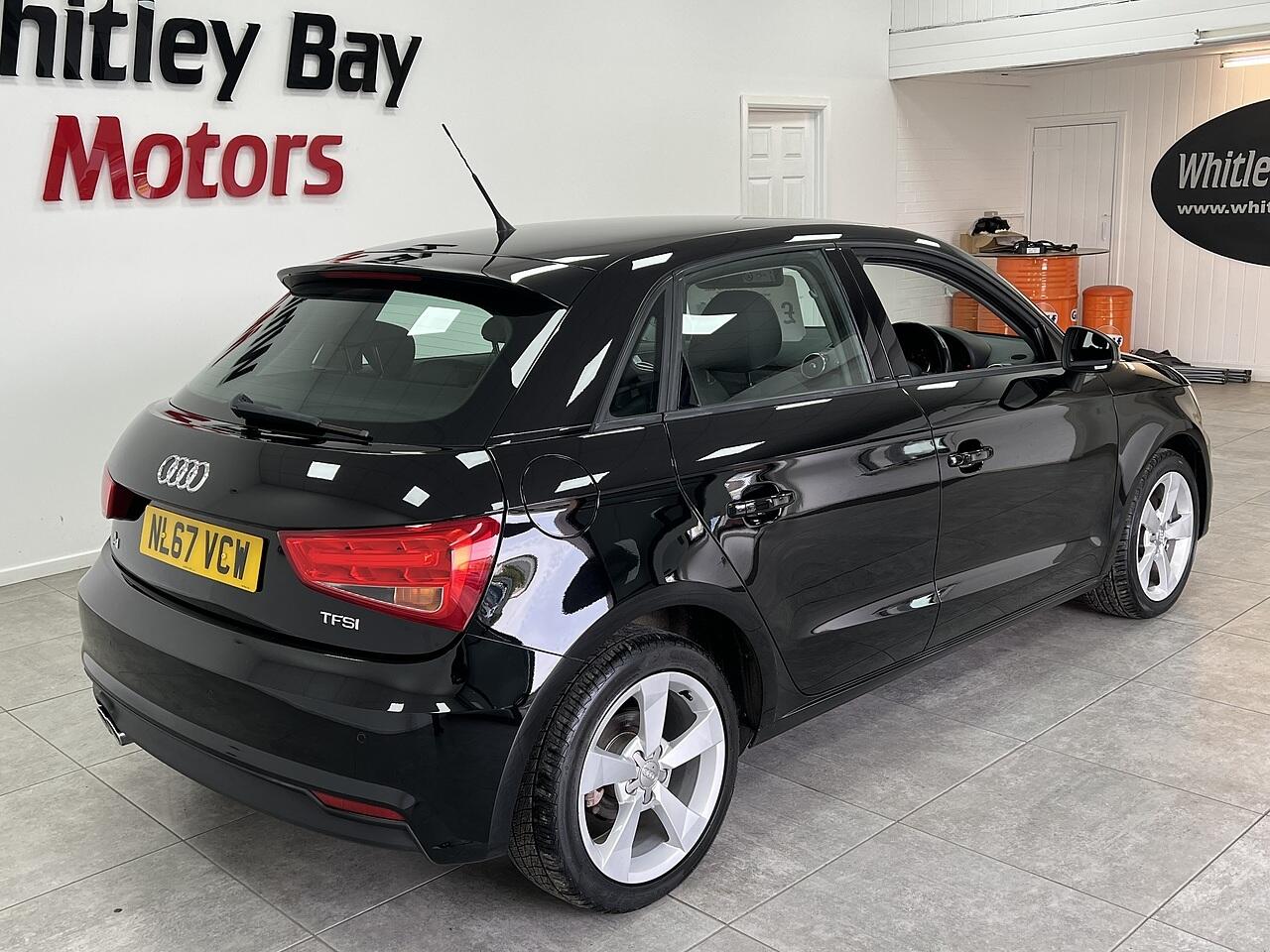 Audi A1 view 3