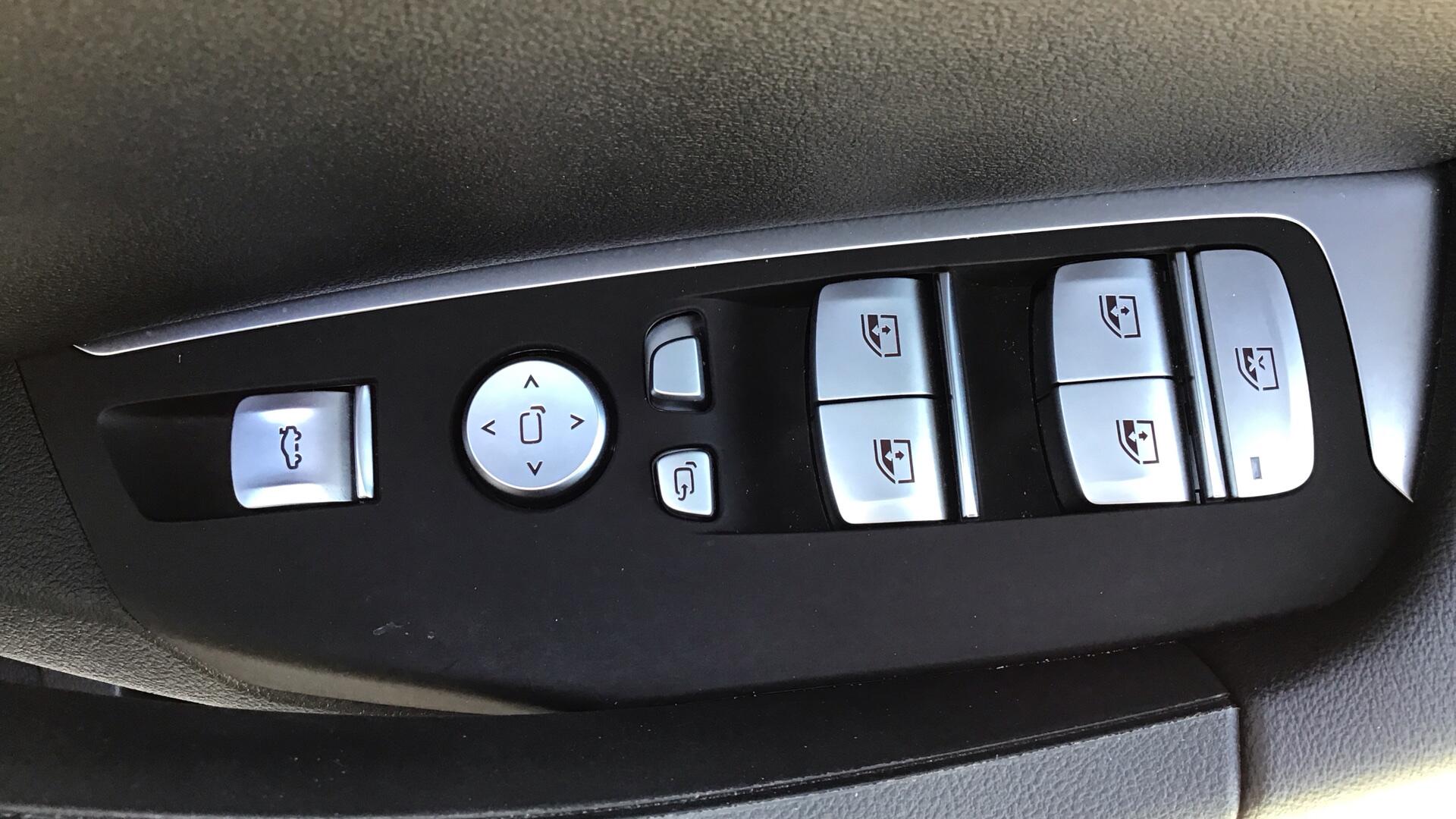 BMW X3 view 29