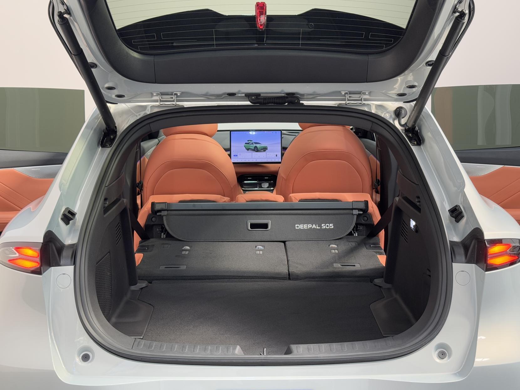 Changan Deepal S05 view 85