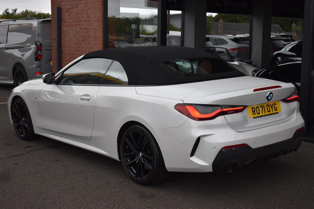 BMW 4 Series view 24