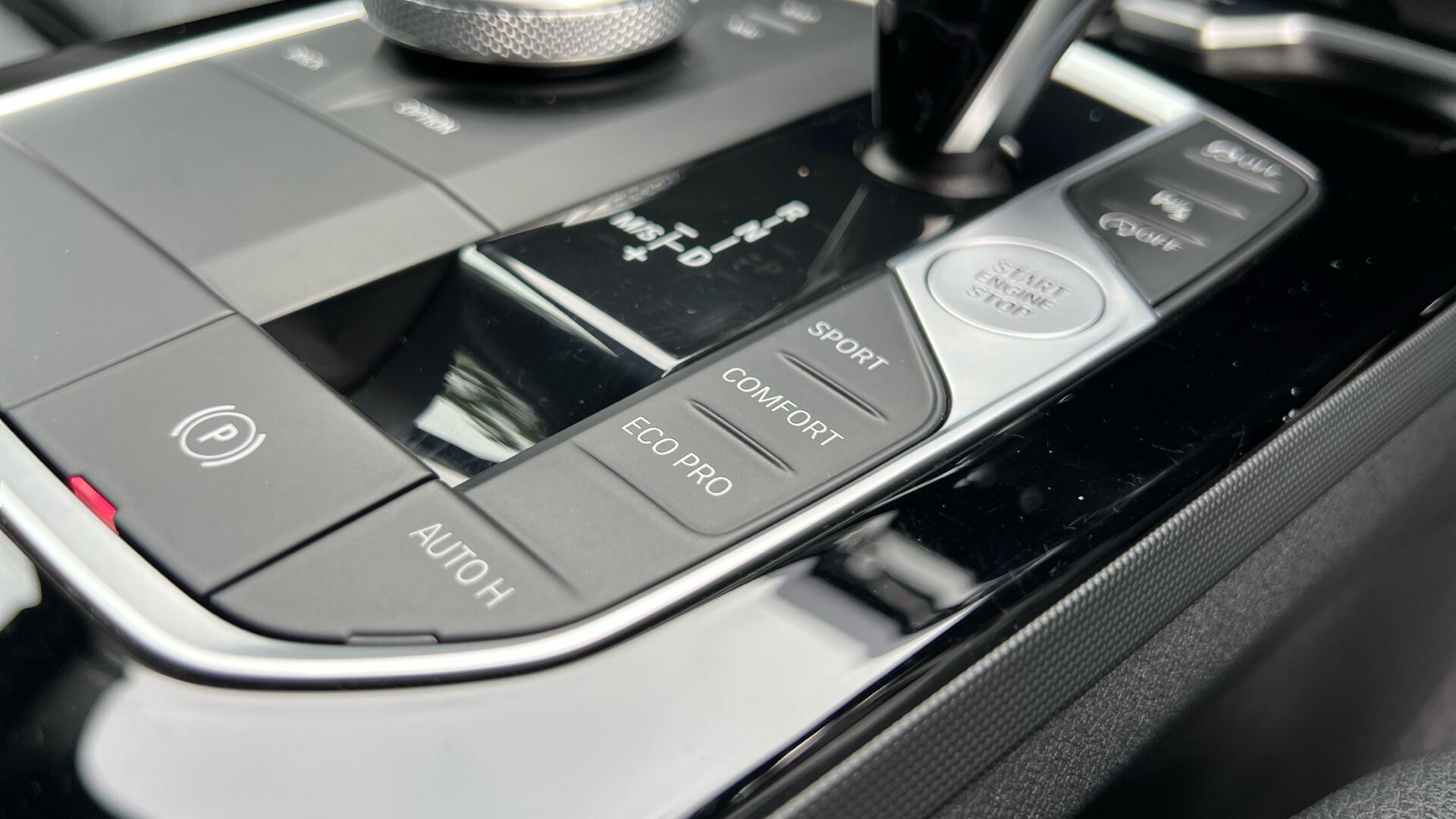 BMW 2 Series view 19