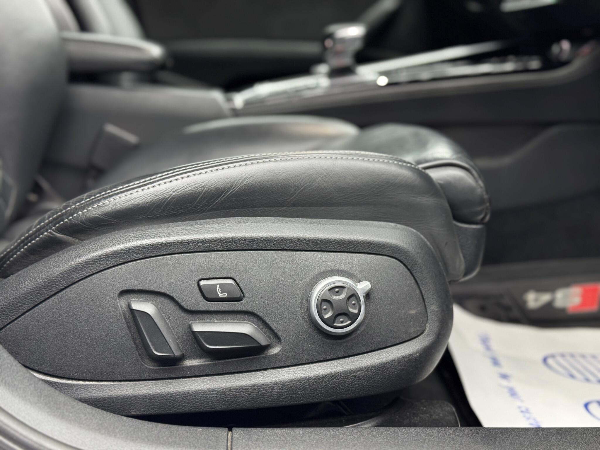 Audi S4 view 48