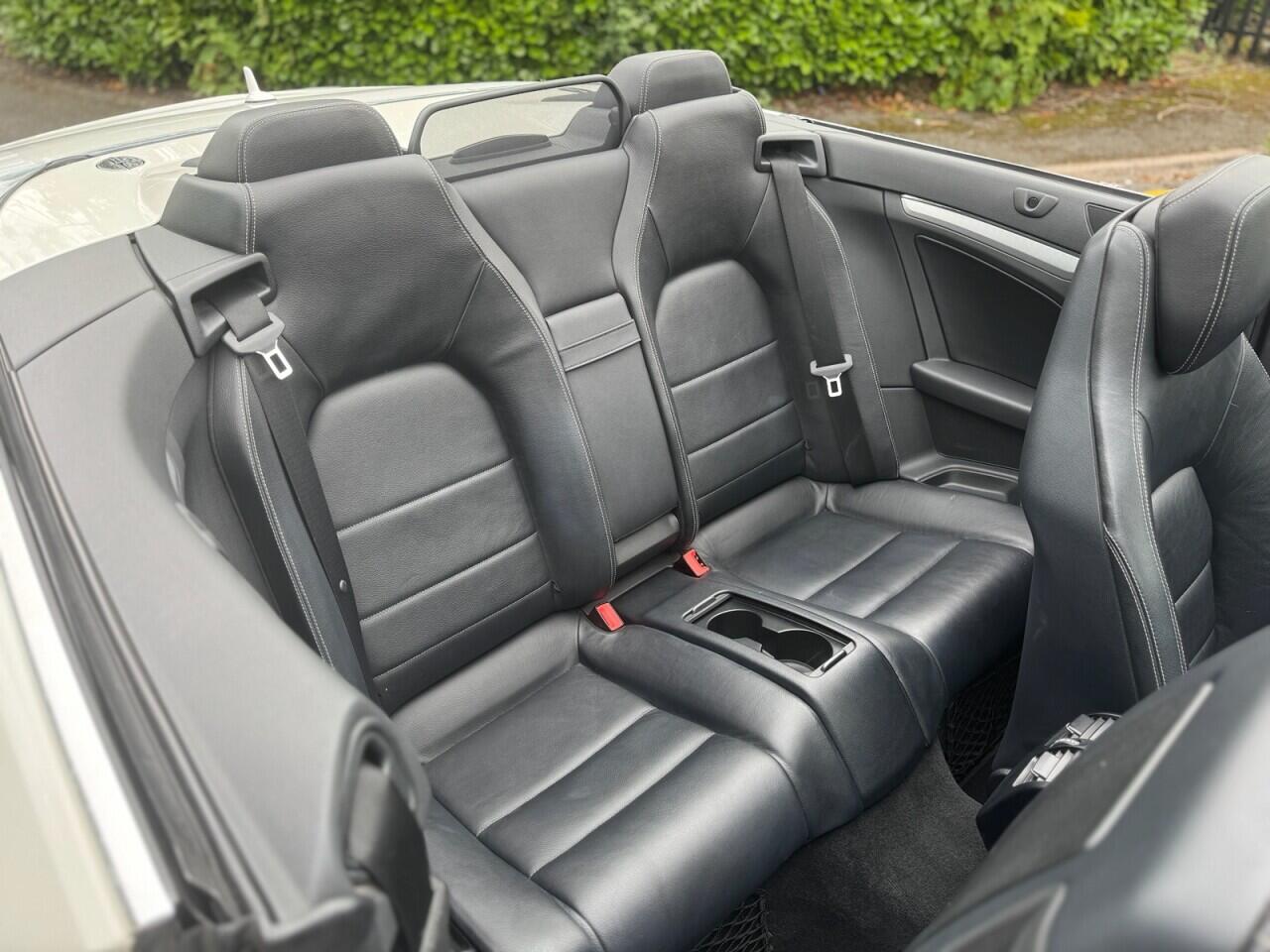 Mercedes-Benz E-Class view 20