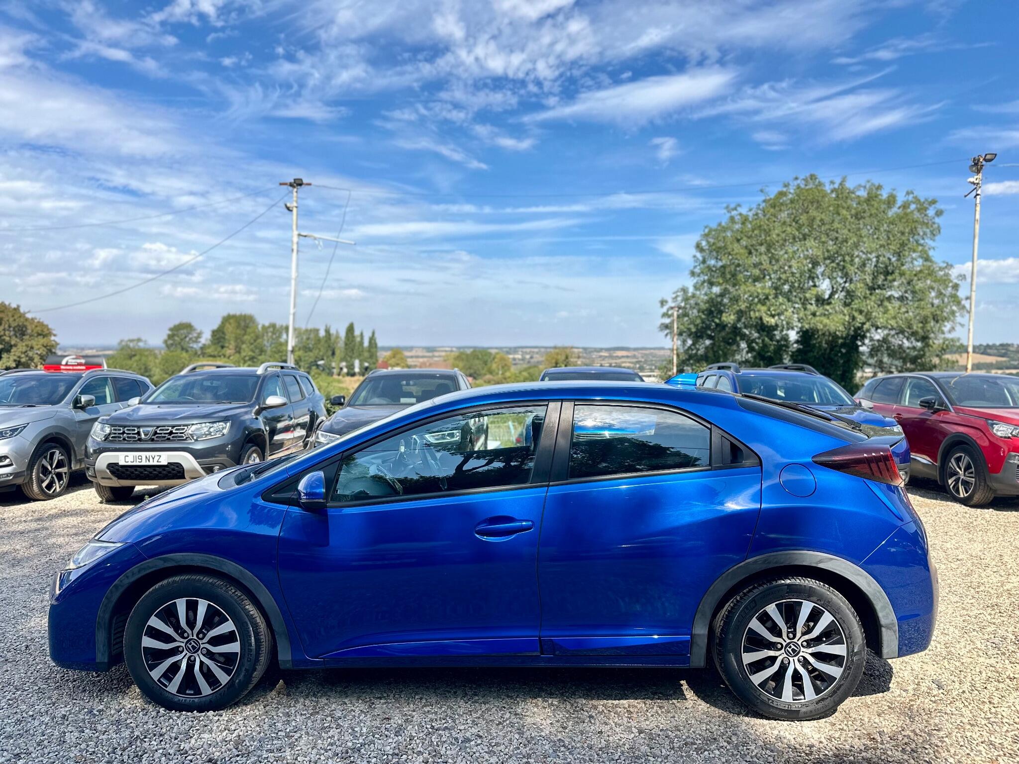 Honda Civic view 9