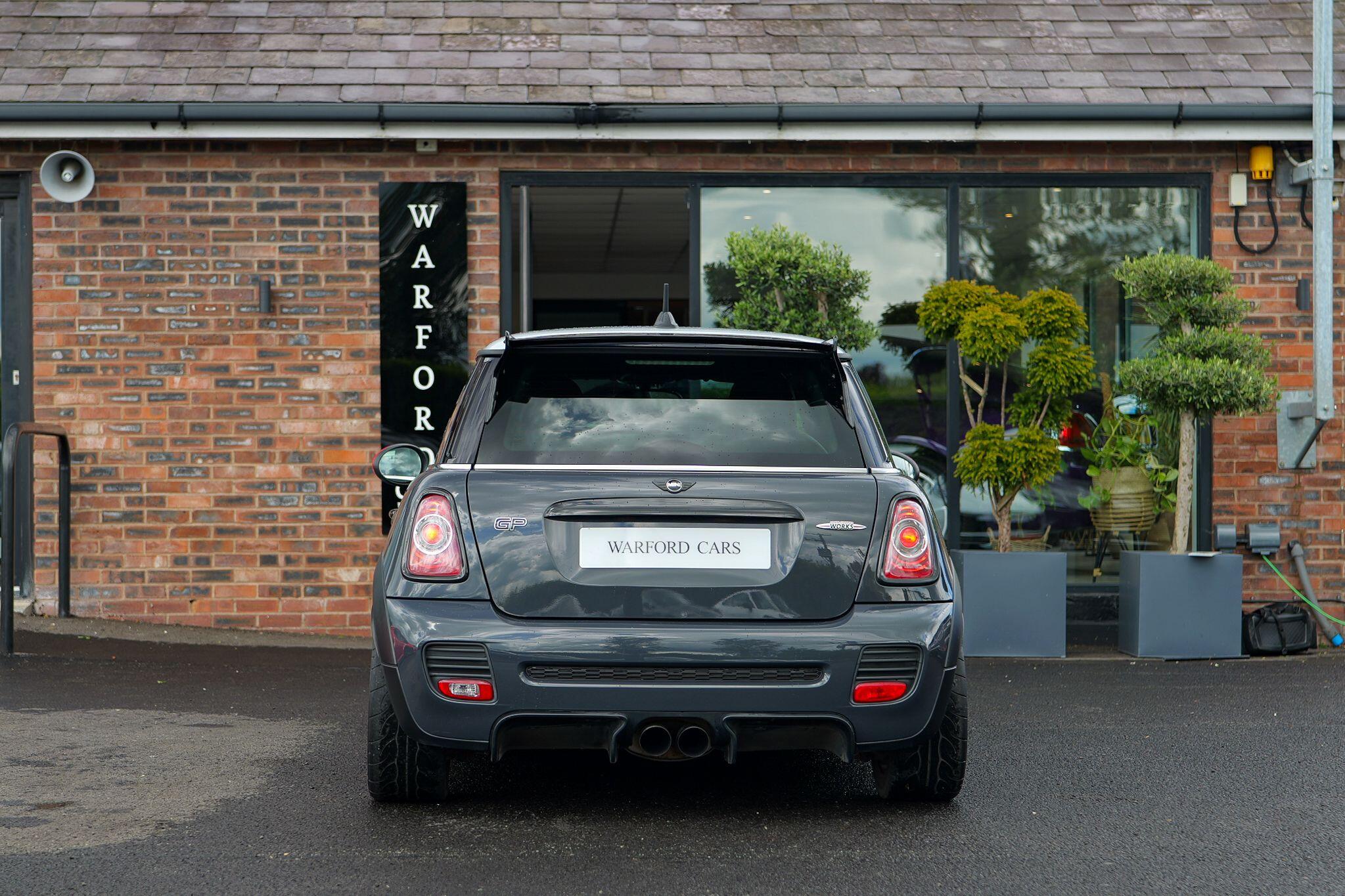 Mini Cooper view 5