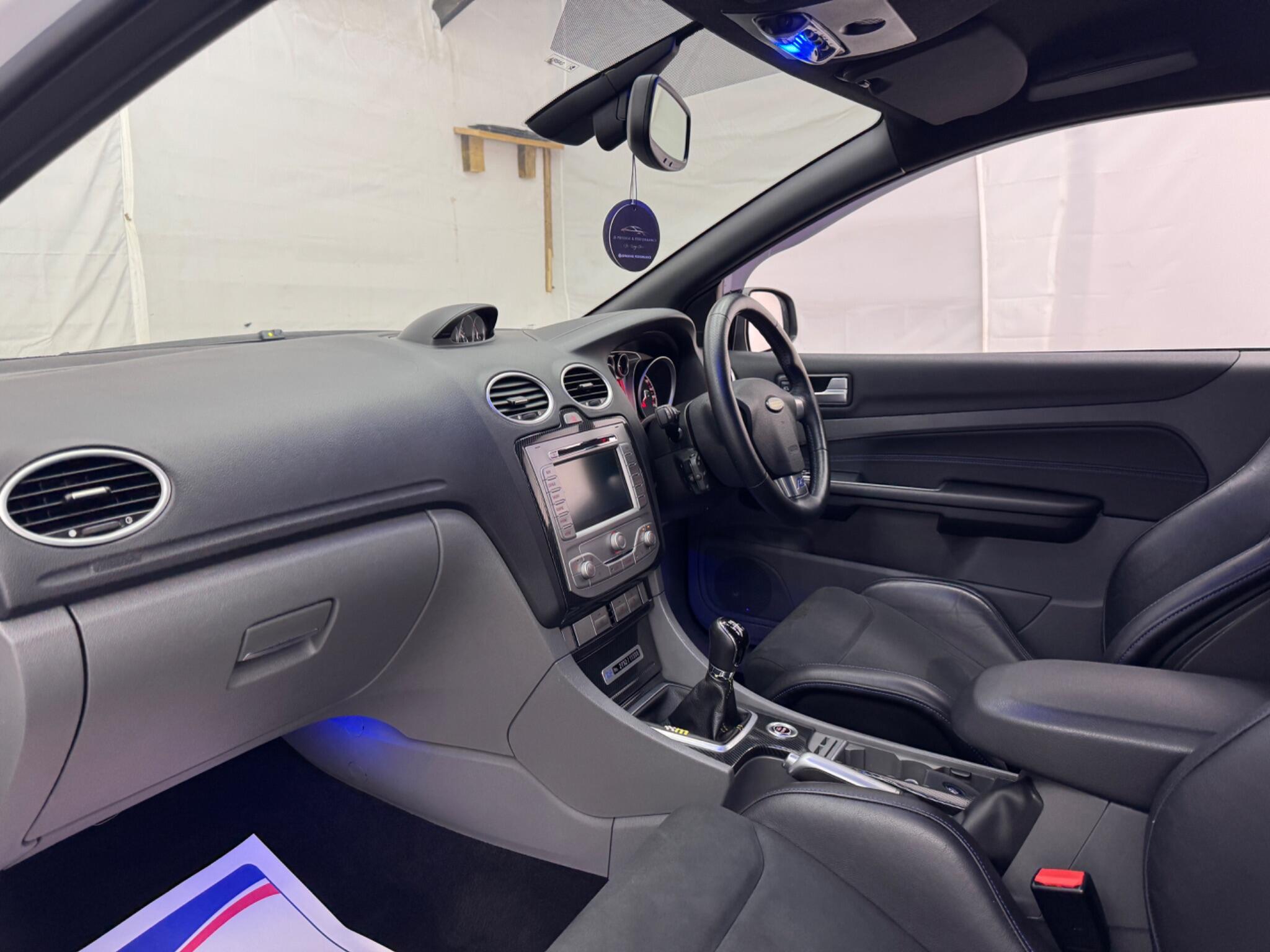 Ford Focus view 18
