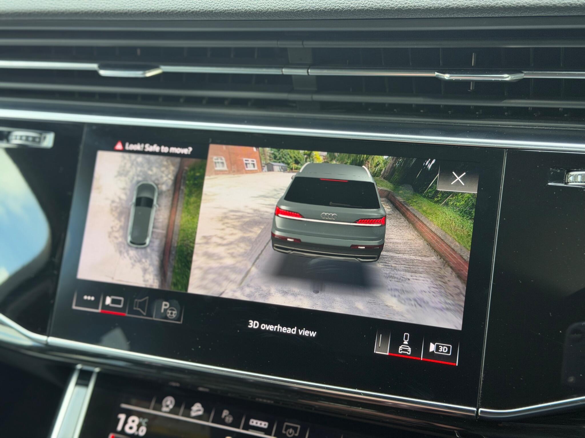 Audi Q7 view 39