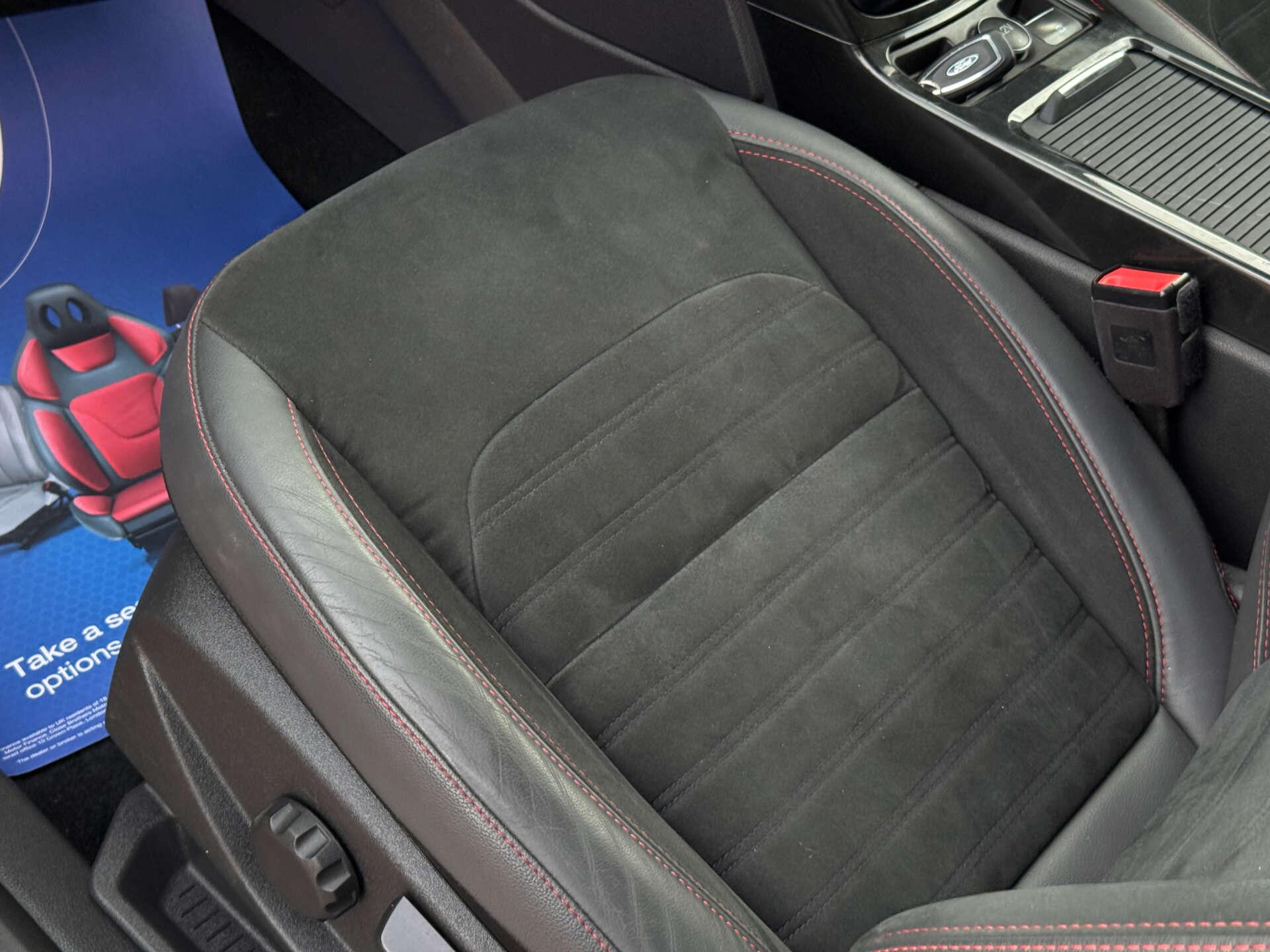 Ford Kuga view 49