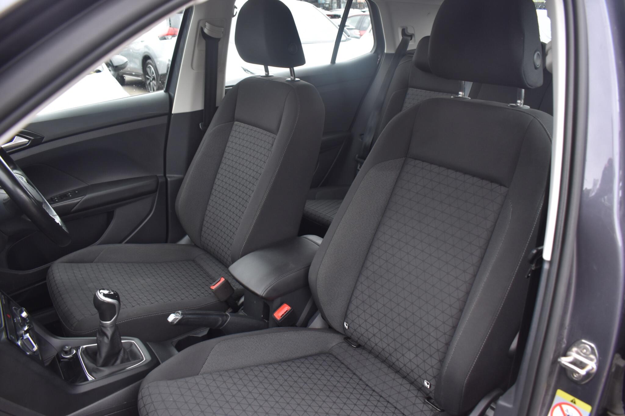 T-Cross - 1.0 TSI SE Euro 6 (s/s) 5dr - Image 15