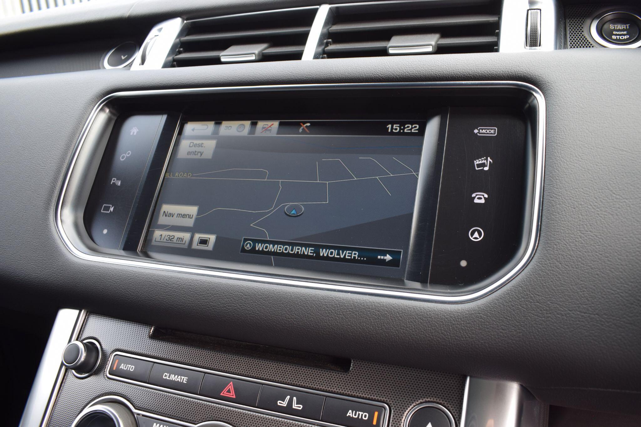 Land Rover Range Rover Sport view 19
