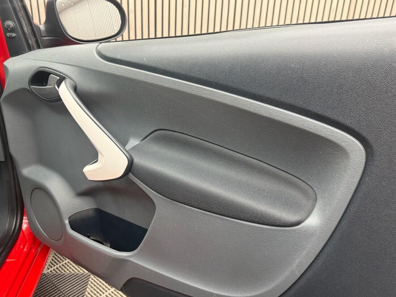 Ford Ka/ka+ view 10