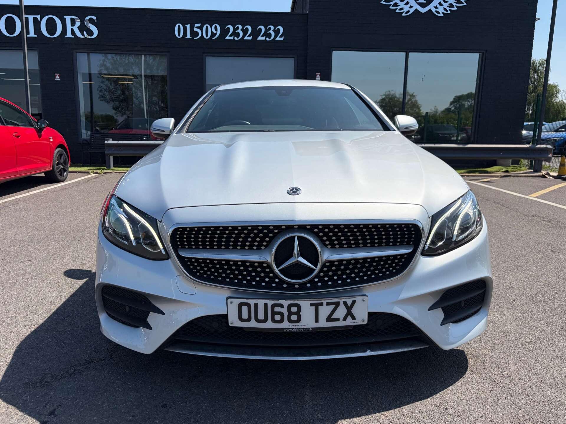 Mercedes-Benz E Class view 3