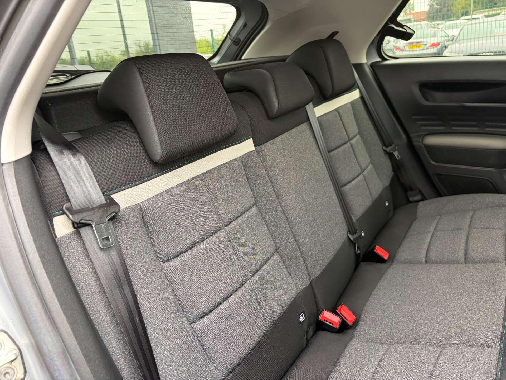 Citroen C4 Cactus view 30