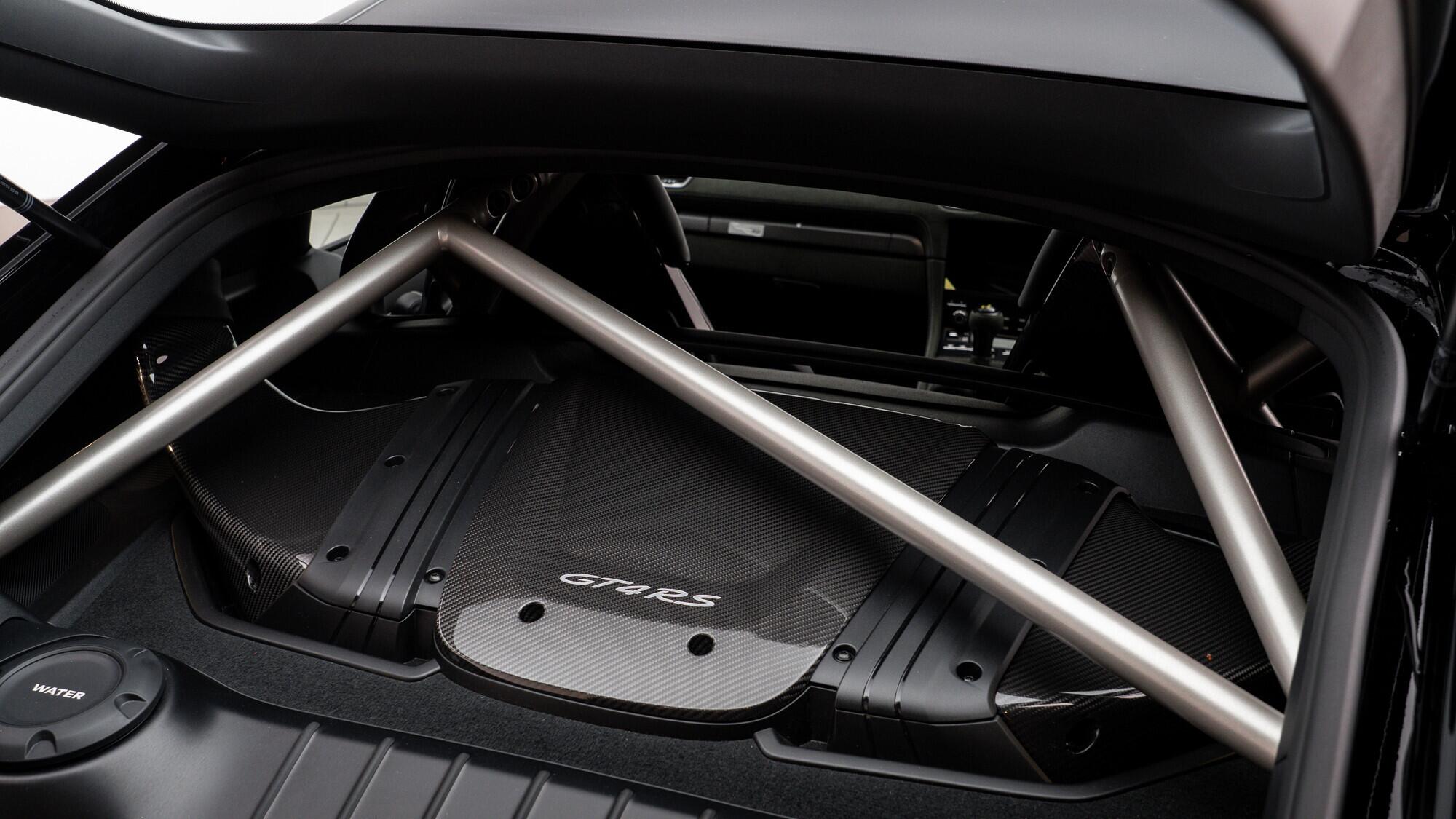 Porsche 718 Cayman view 59