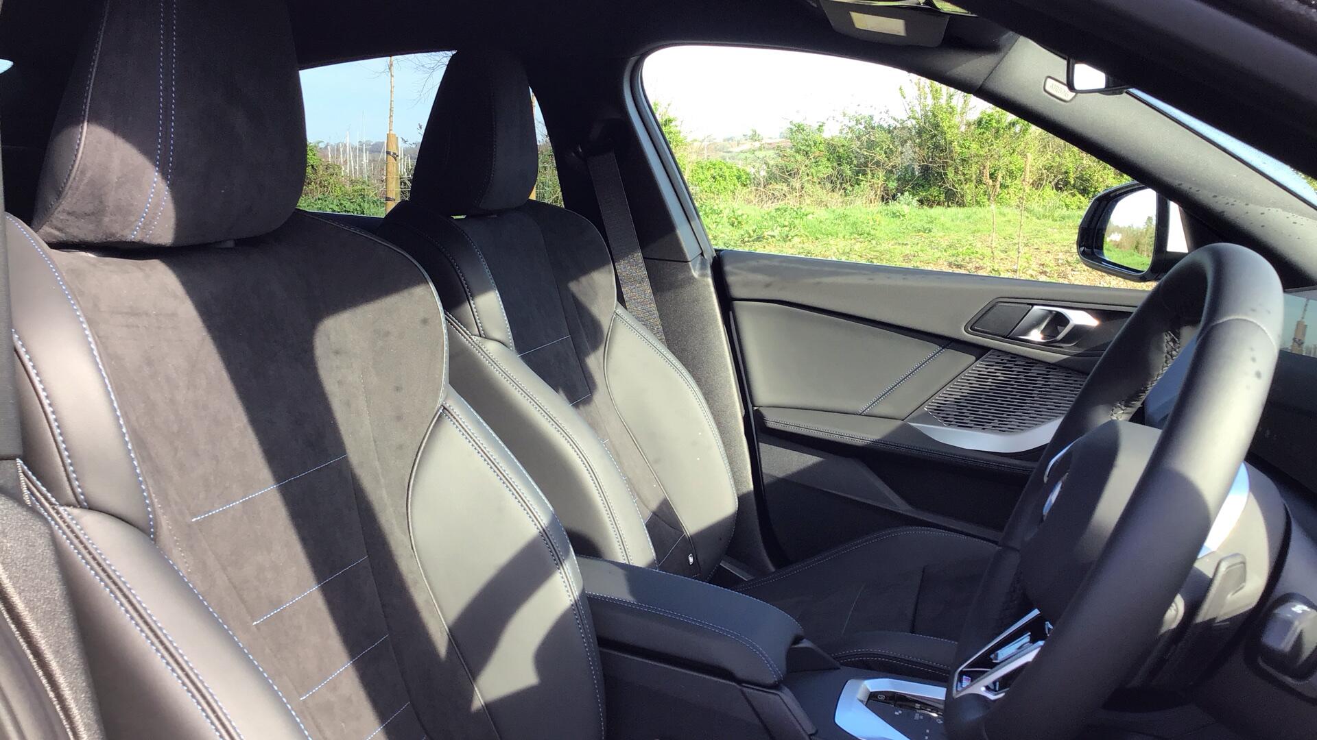 BMW 2 Series view 11