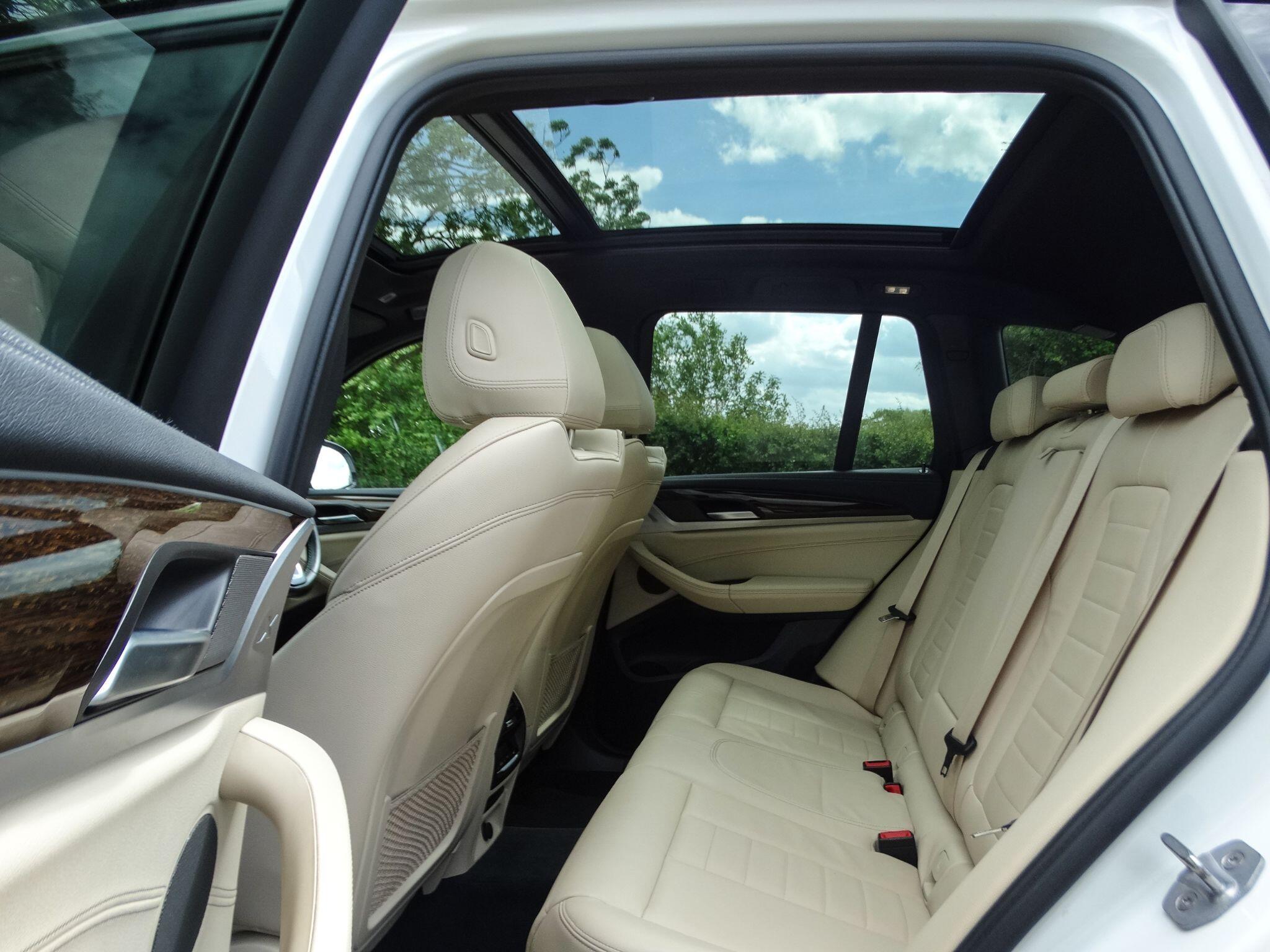 BMW Alpina XD3 view 17