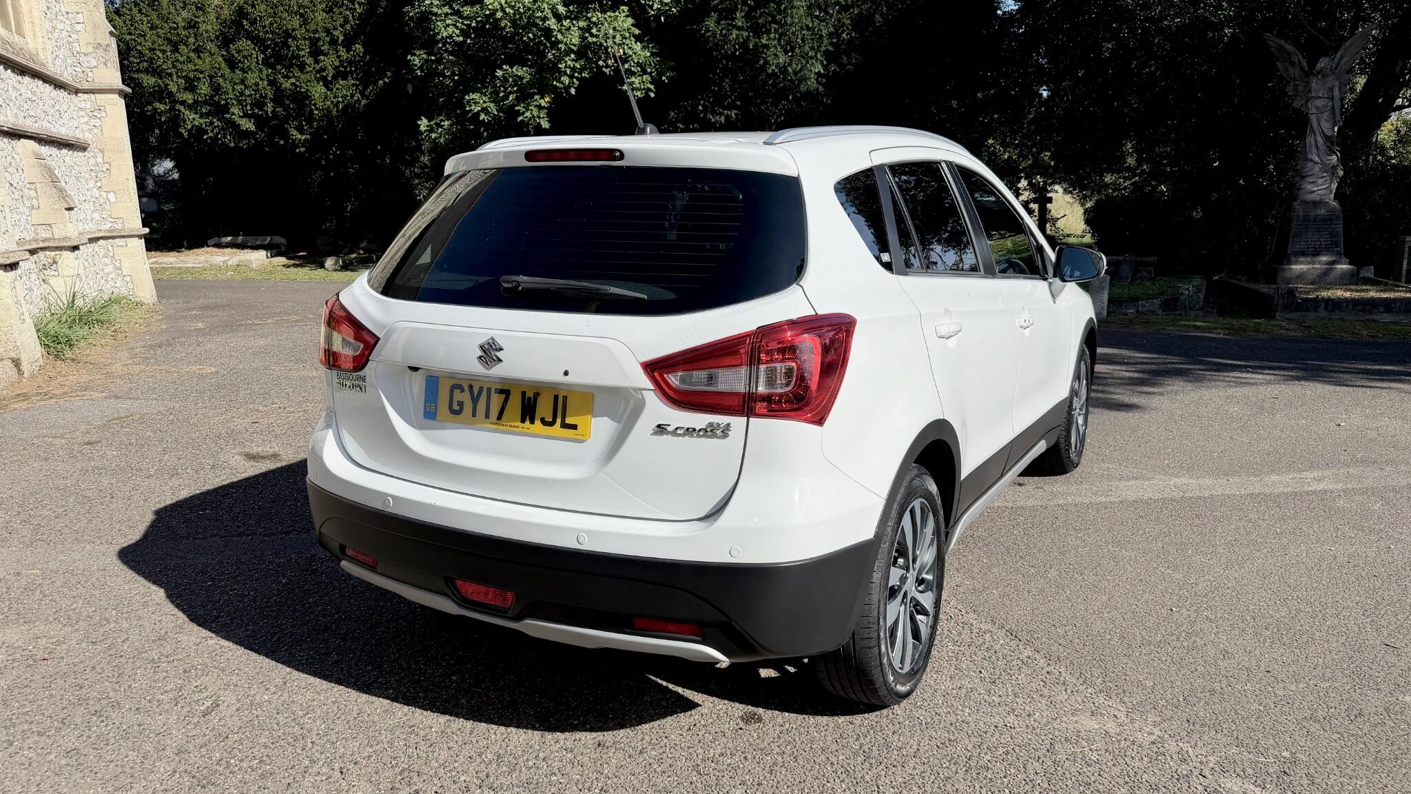 Suzuki SX4 S-Cross view 21