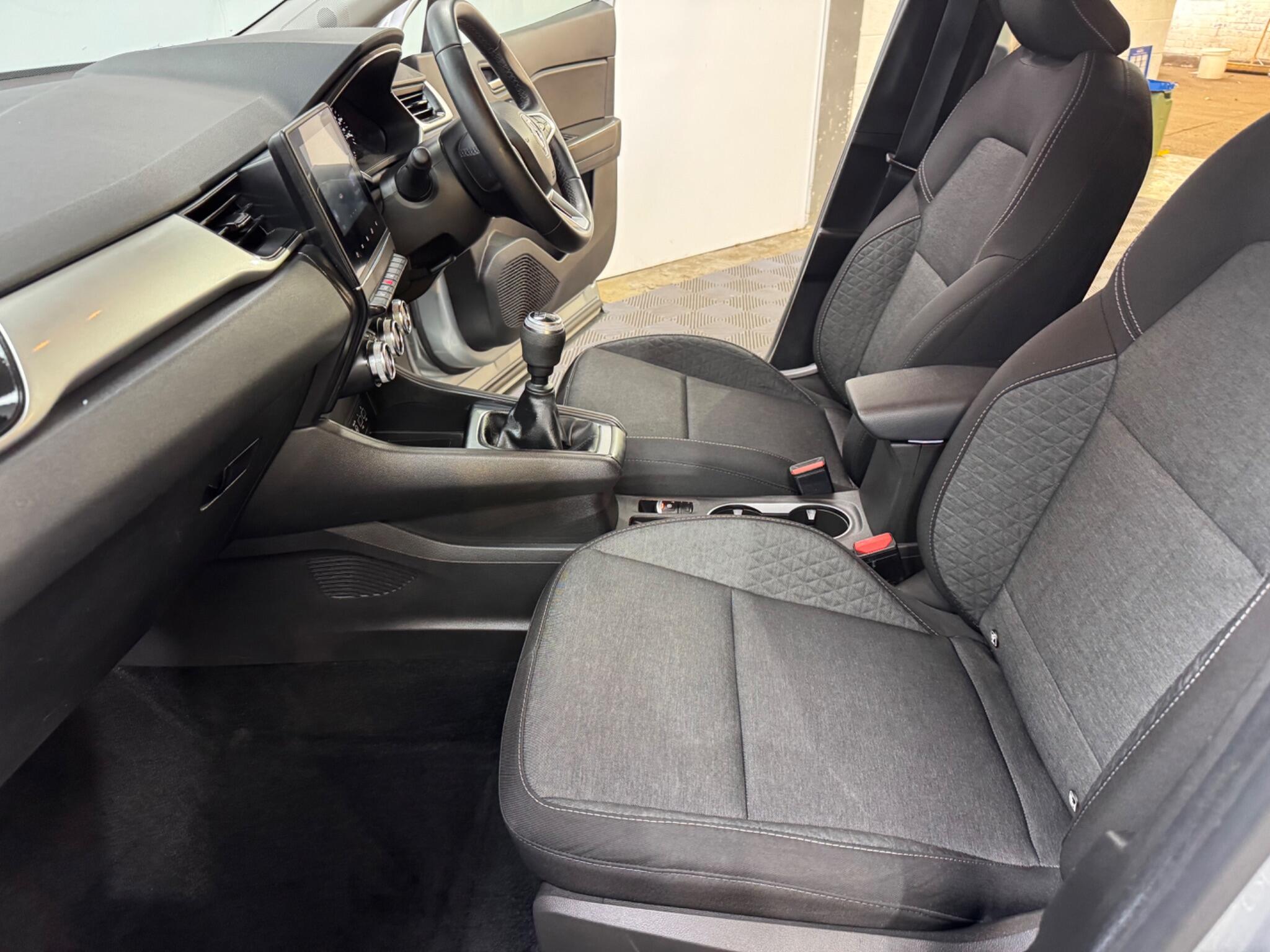 Renault Captur view 49