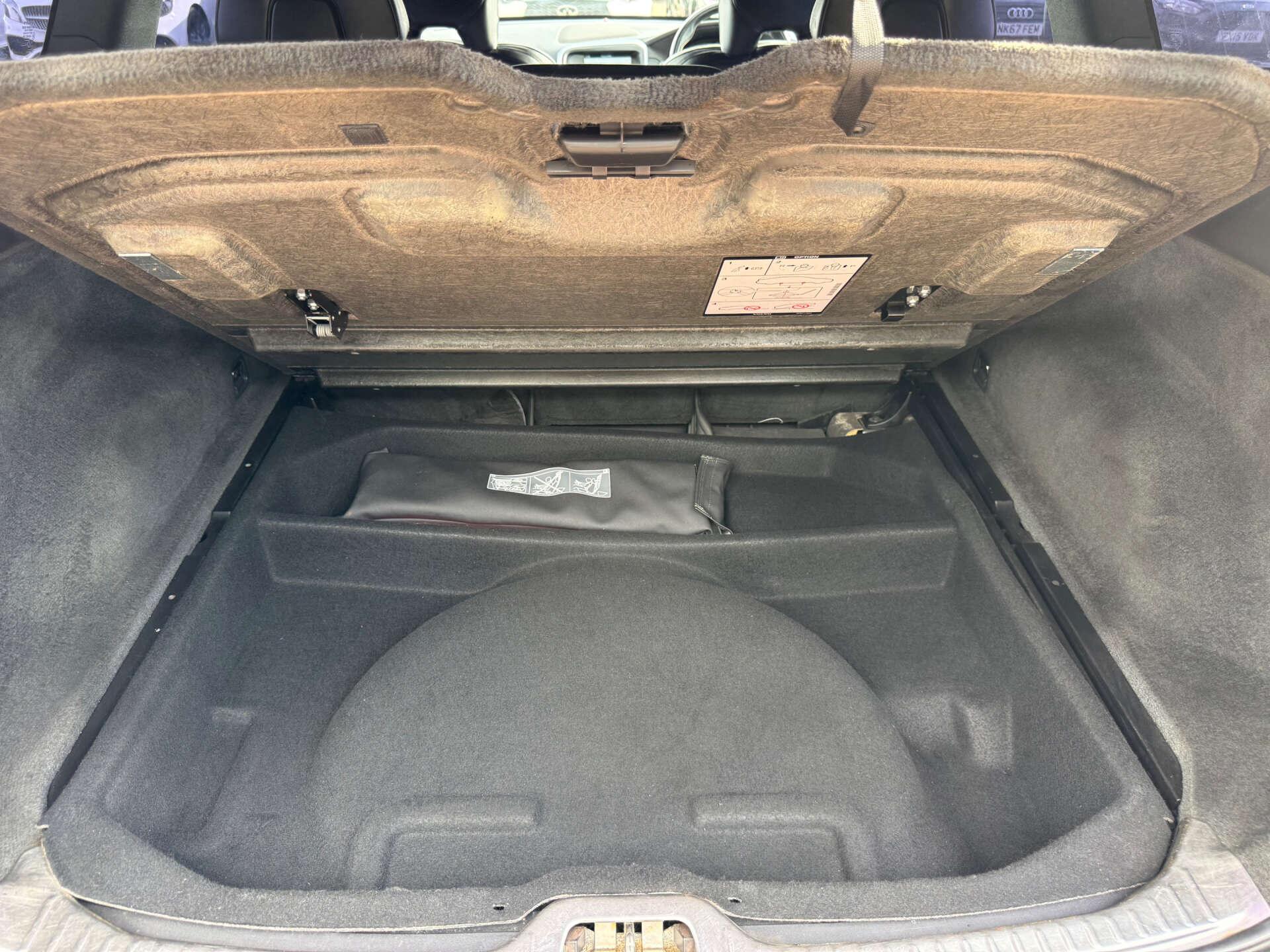 Volvo XC60 view 34