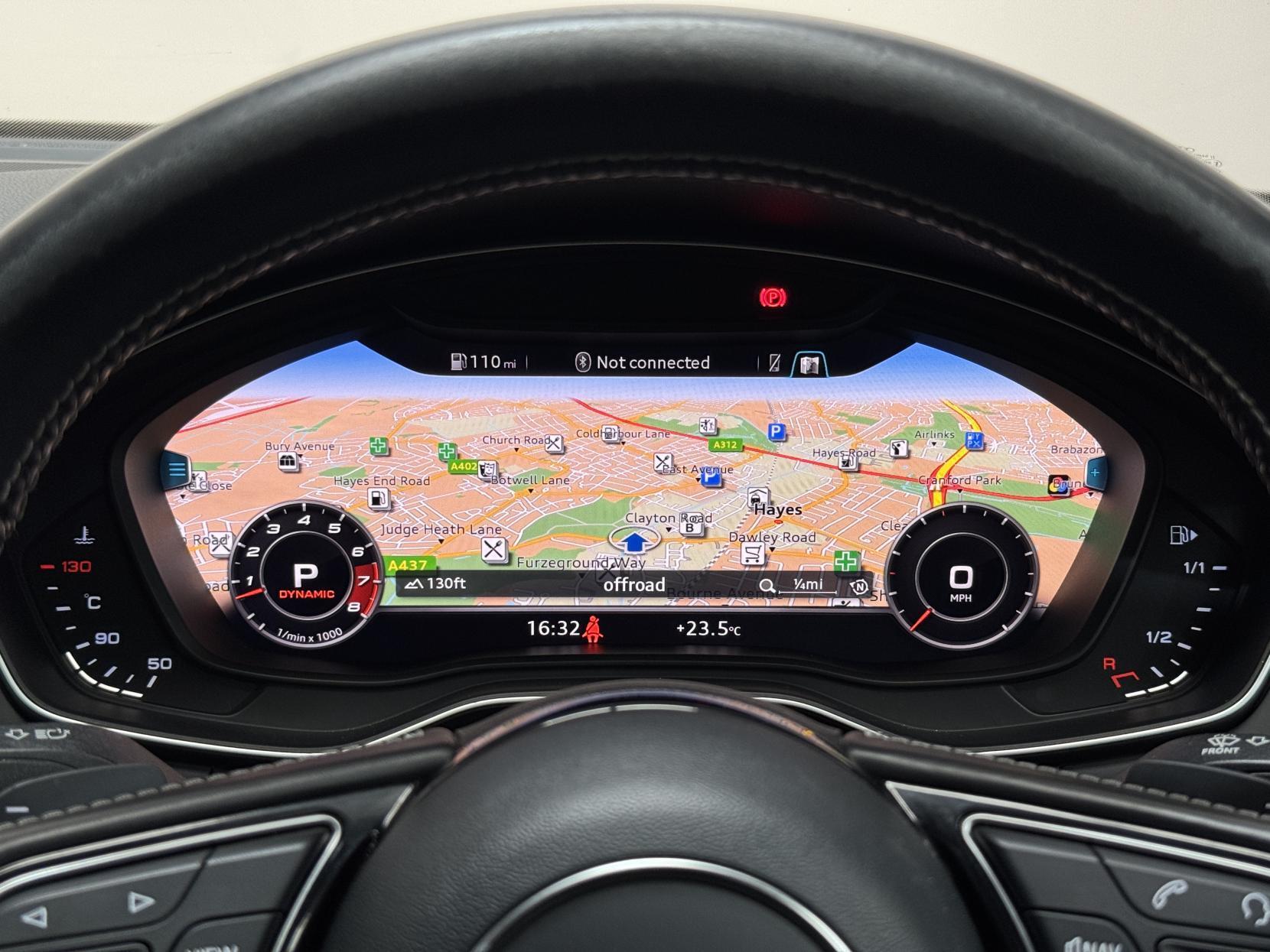 Audi S4 Avant view 39