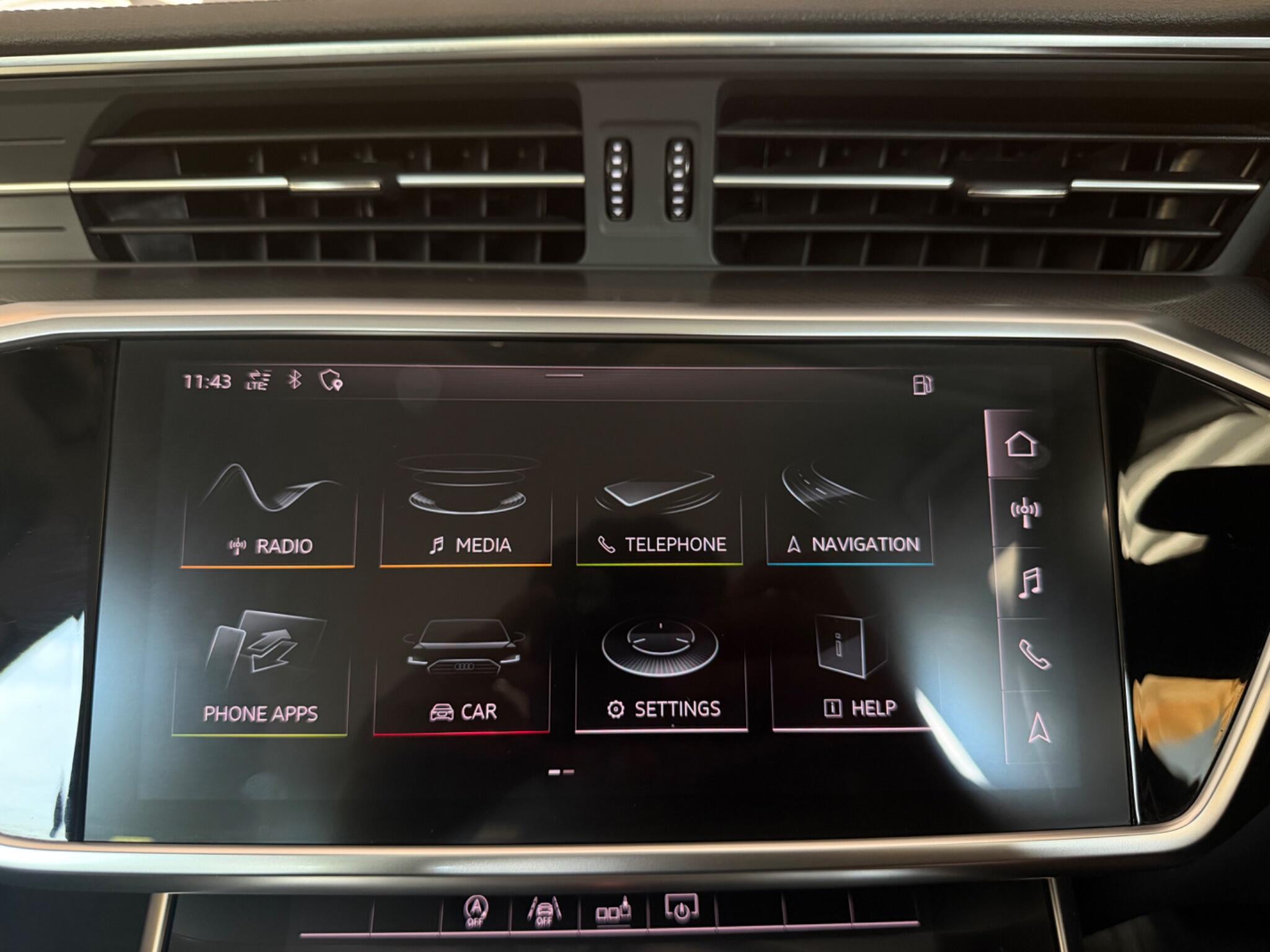 Audi A6 view 41