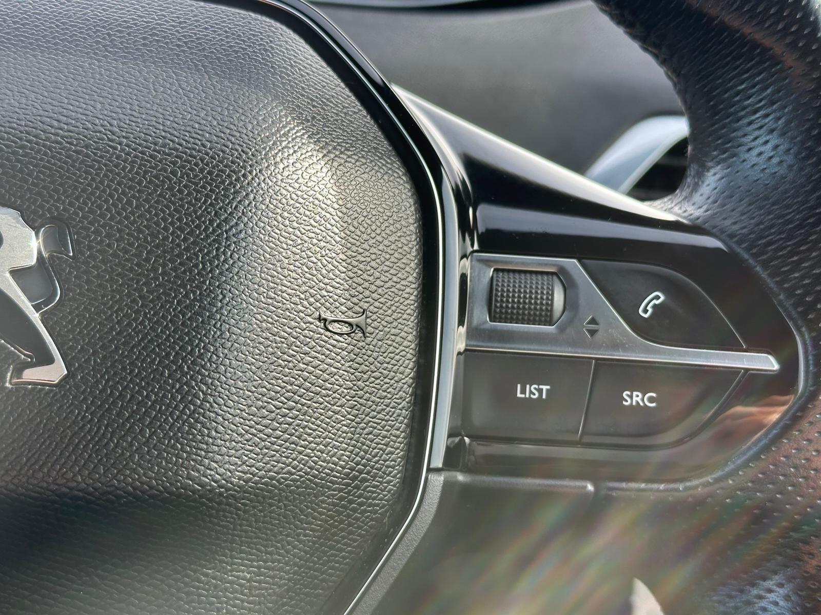 Peugeot 3008 view 22