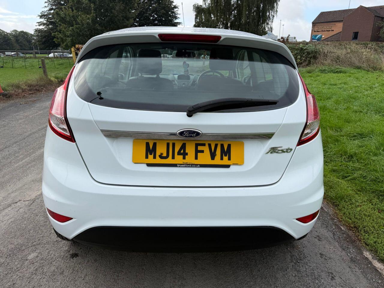 Ford Fiesta view 41