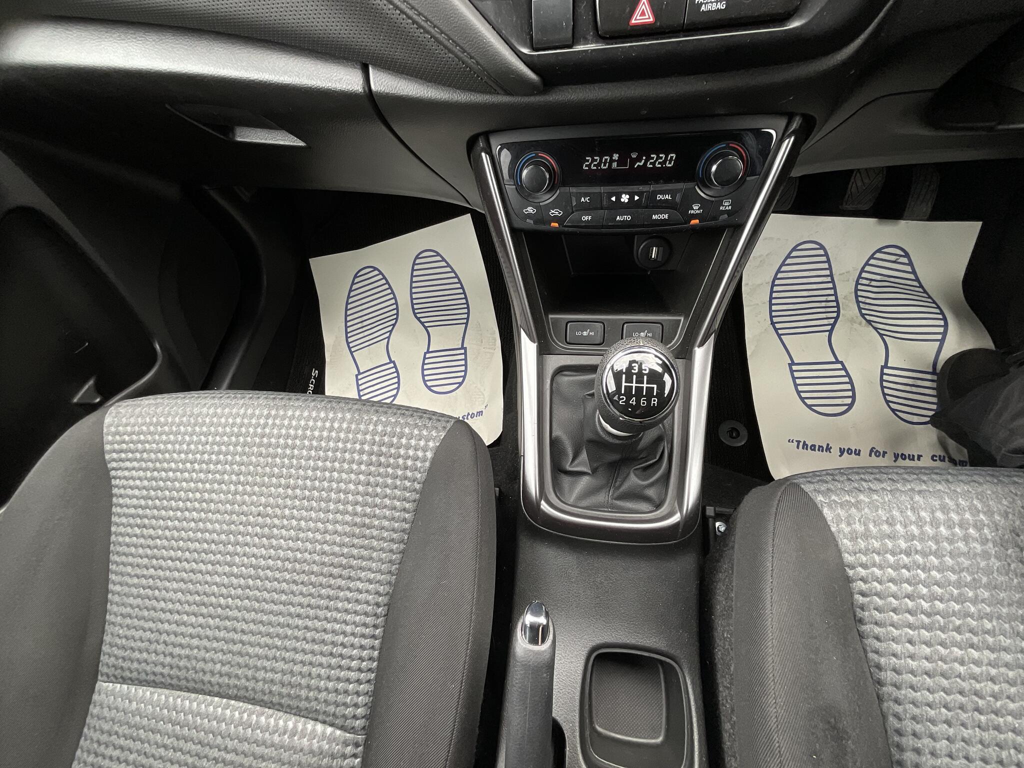 Suzuki S-Cross view 31