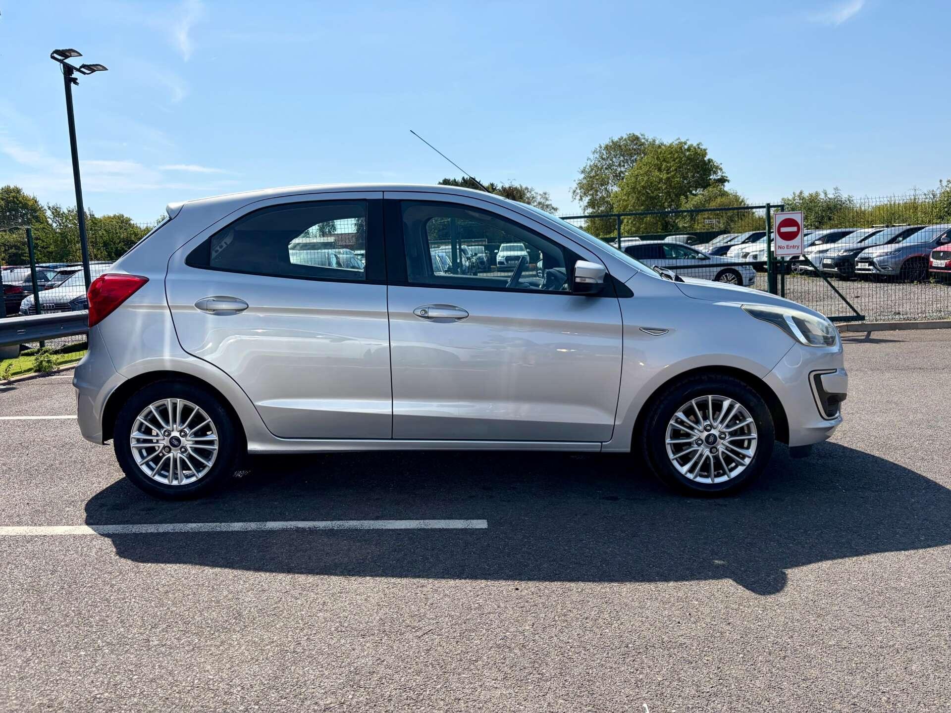 Ford Ka+ view 9