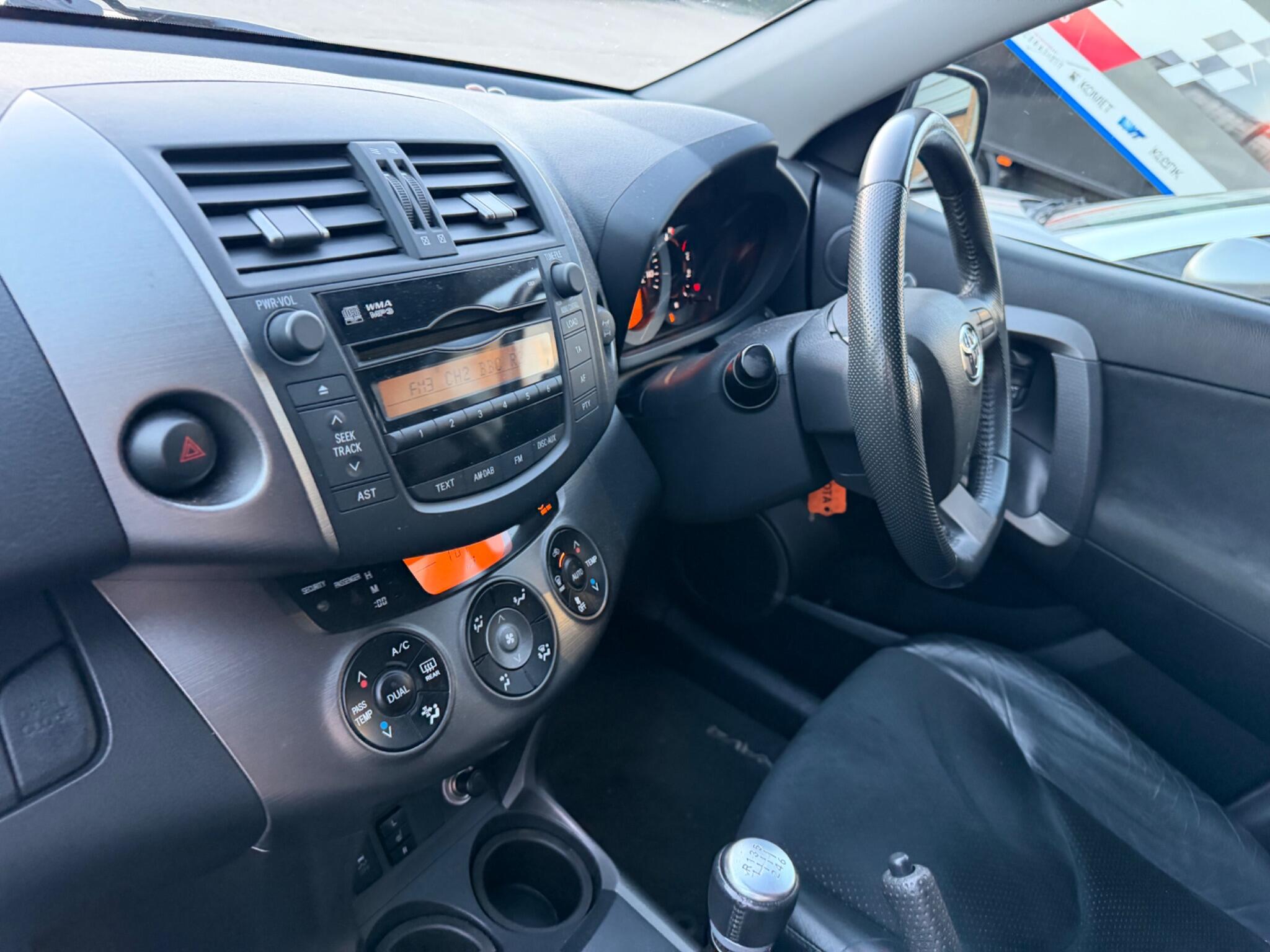 Toyota Rav4 view 50