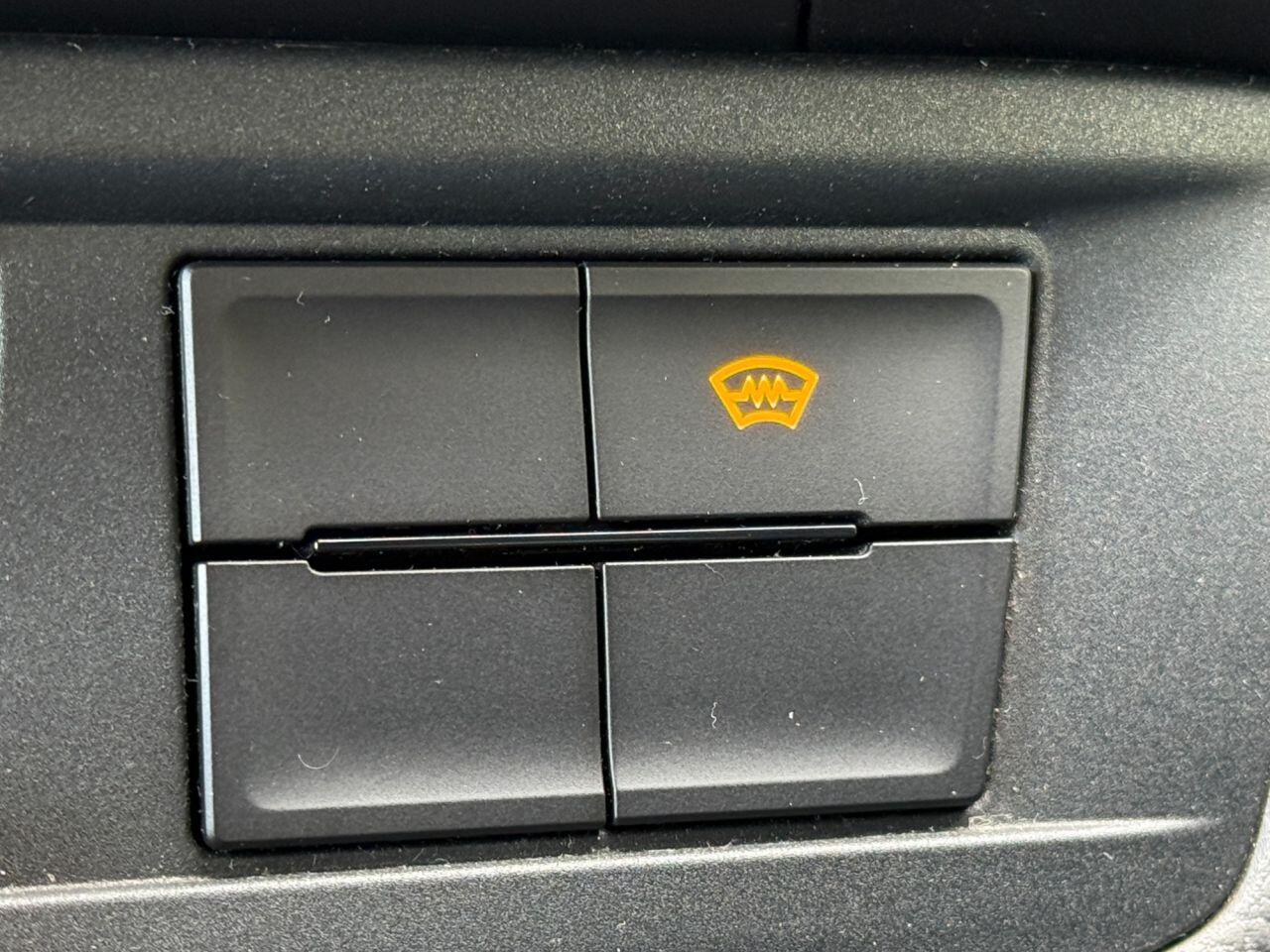 Volkswagen Transporter view 33