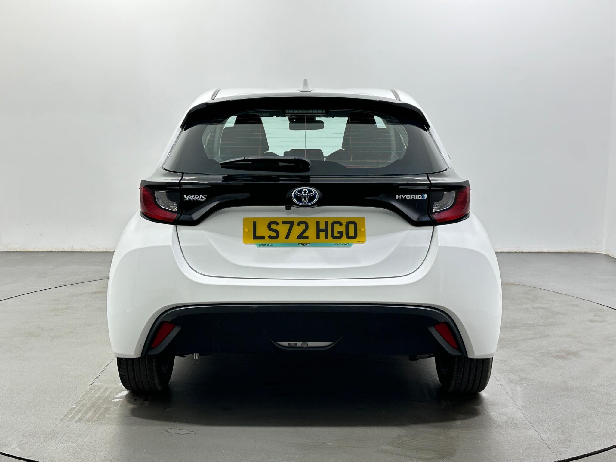 Toyota Yaris view 7