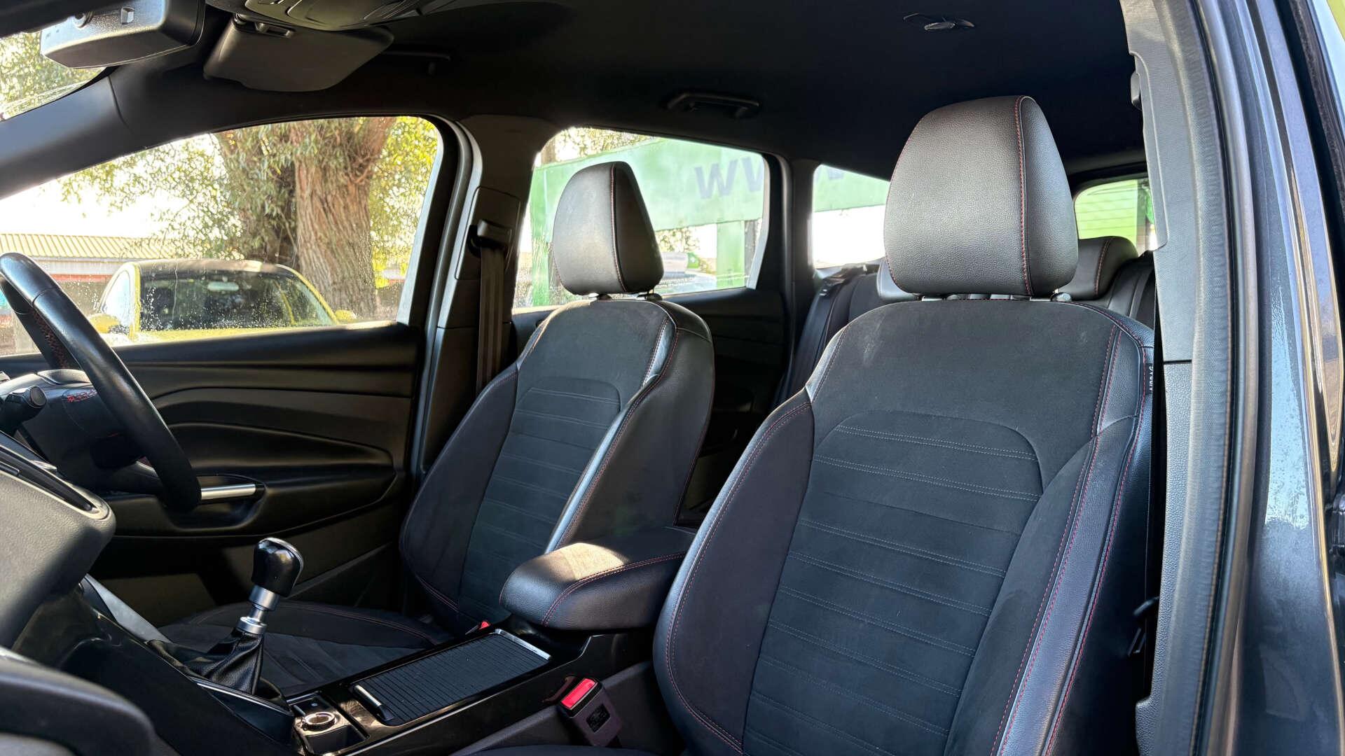 Ford Kuga view 15