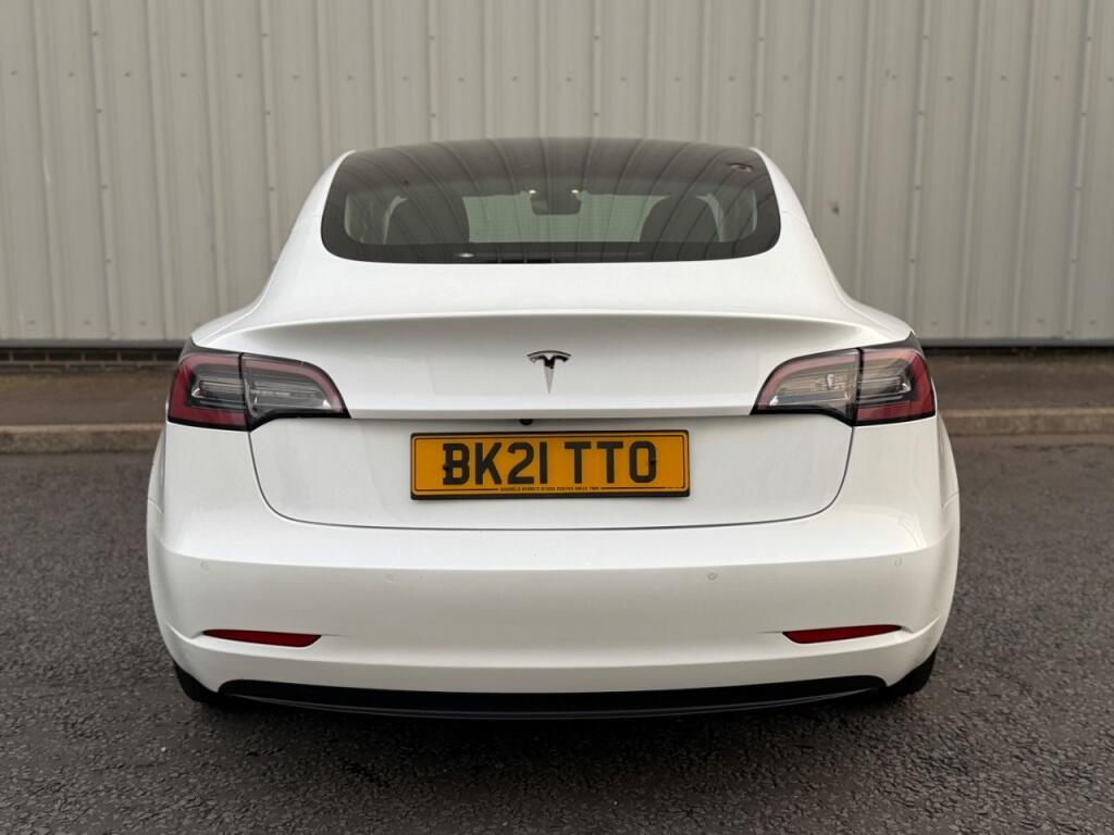 Tesla Model 3 view 6