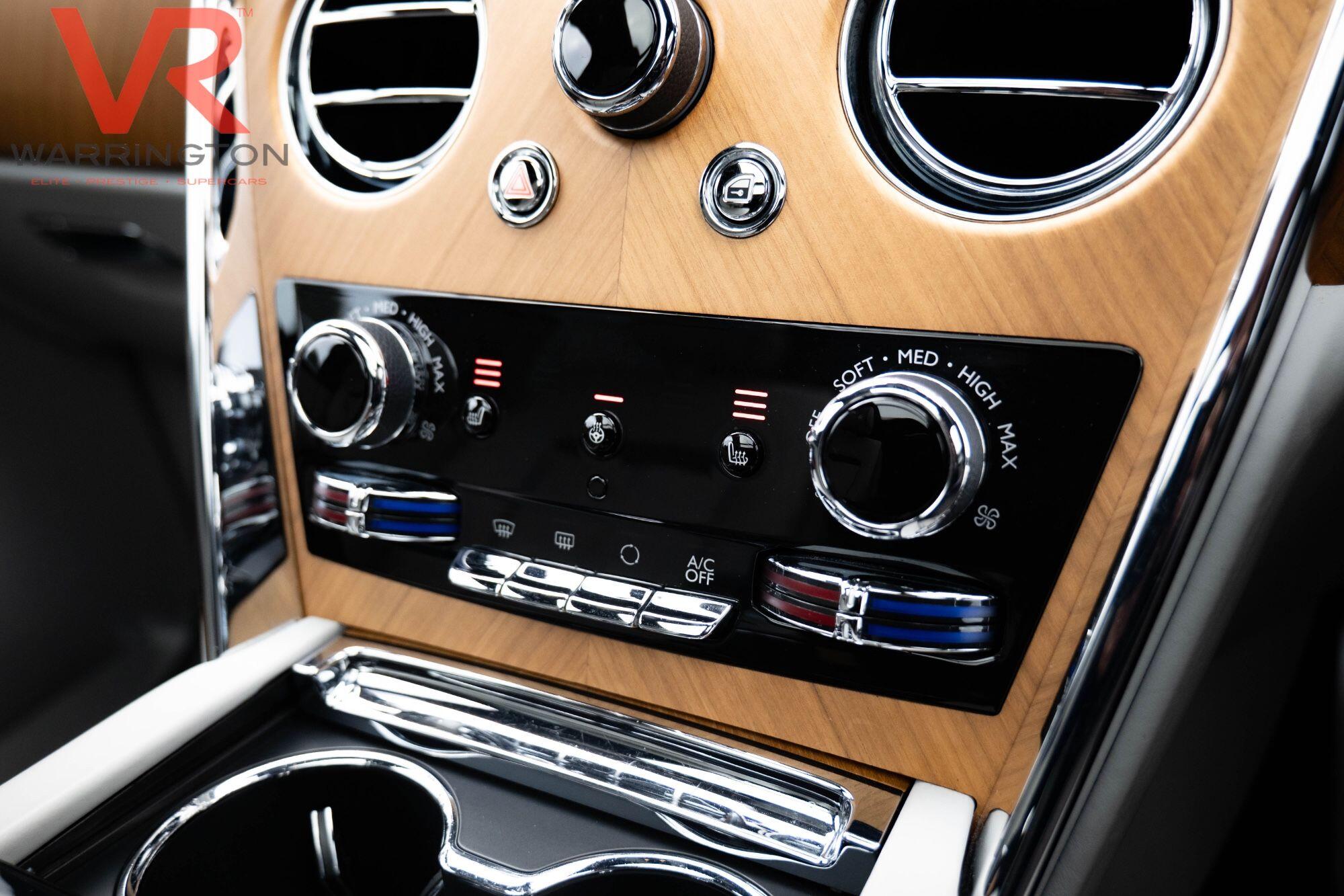 Rolls-Royce Cullinan view 31