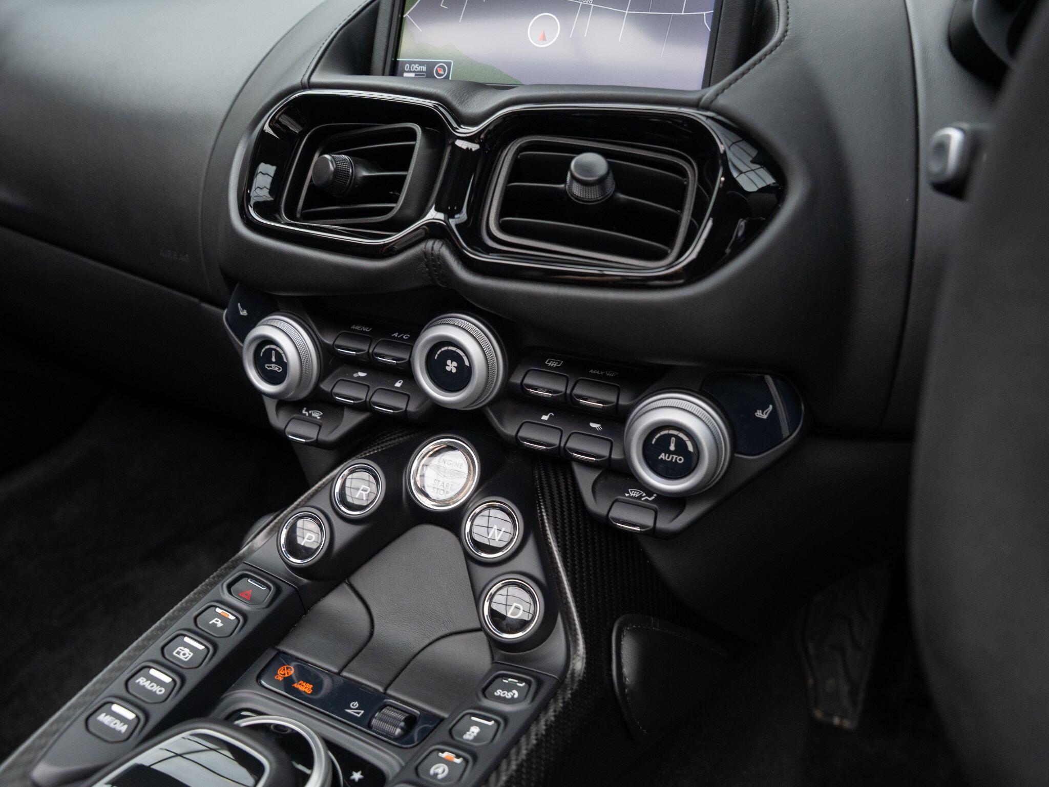 Aston Martin Vantage view 18