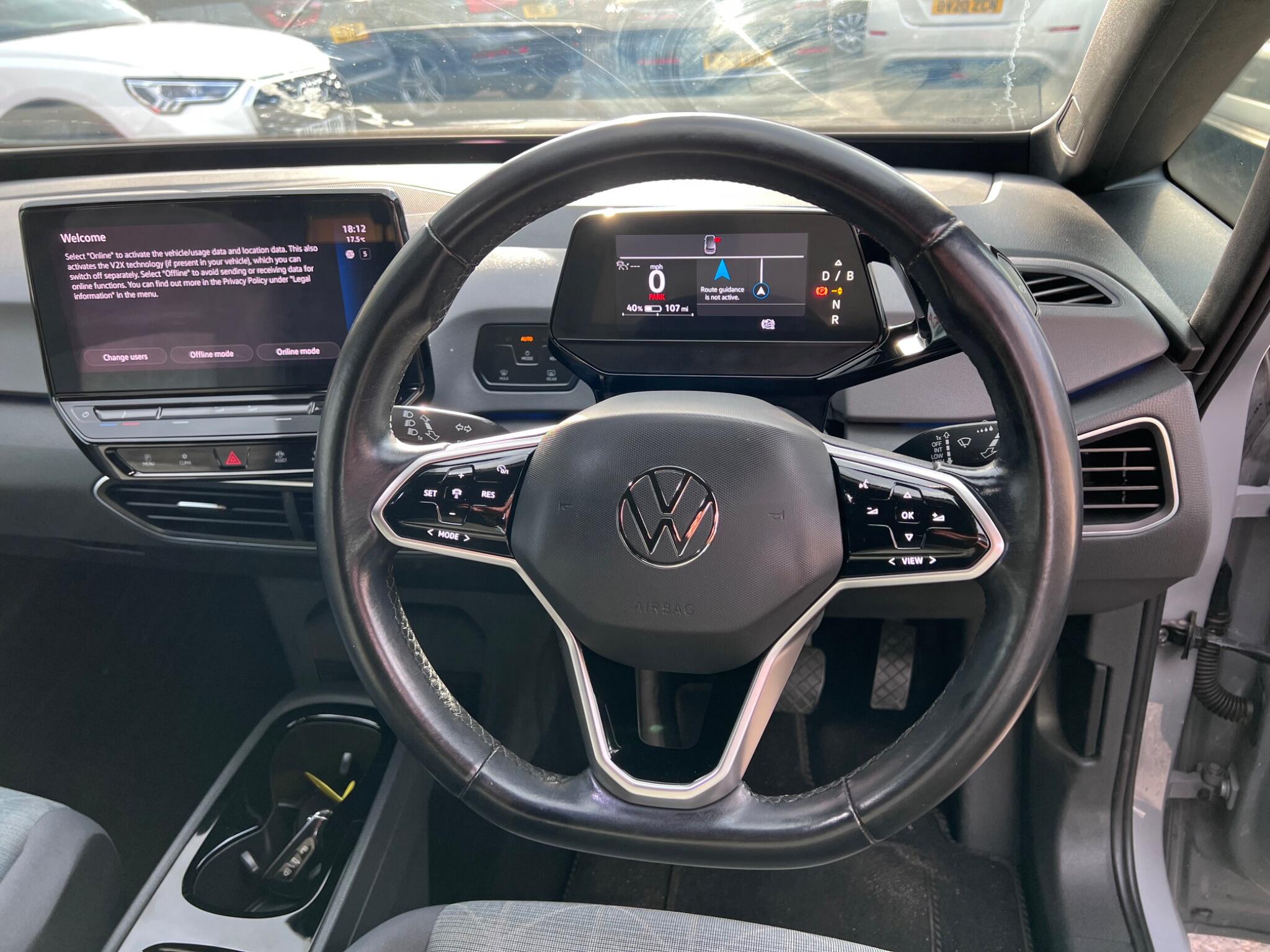Volkswagen Id.3 view 18