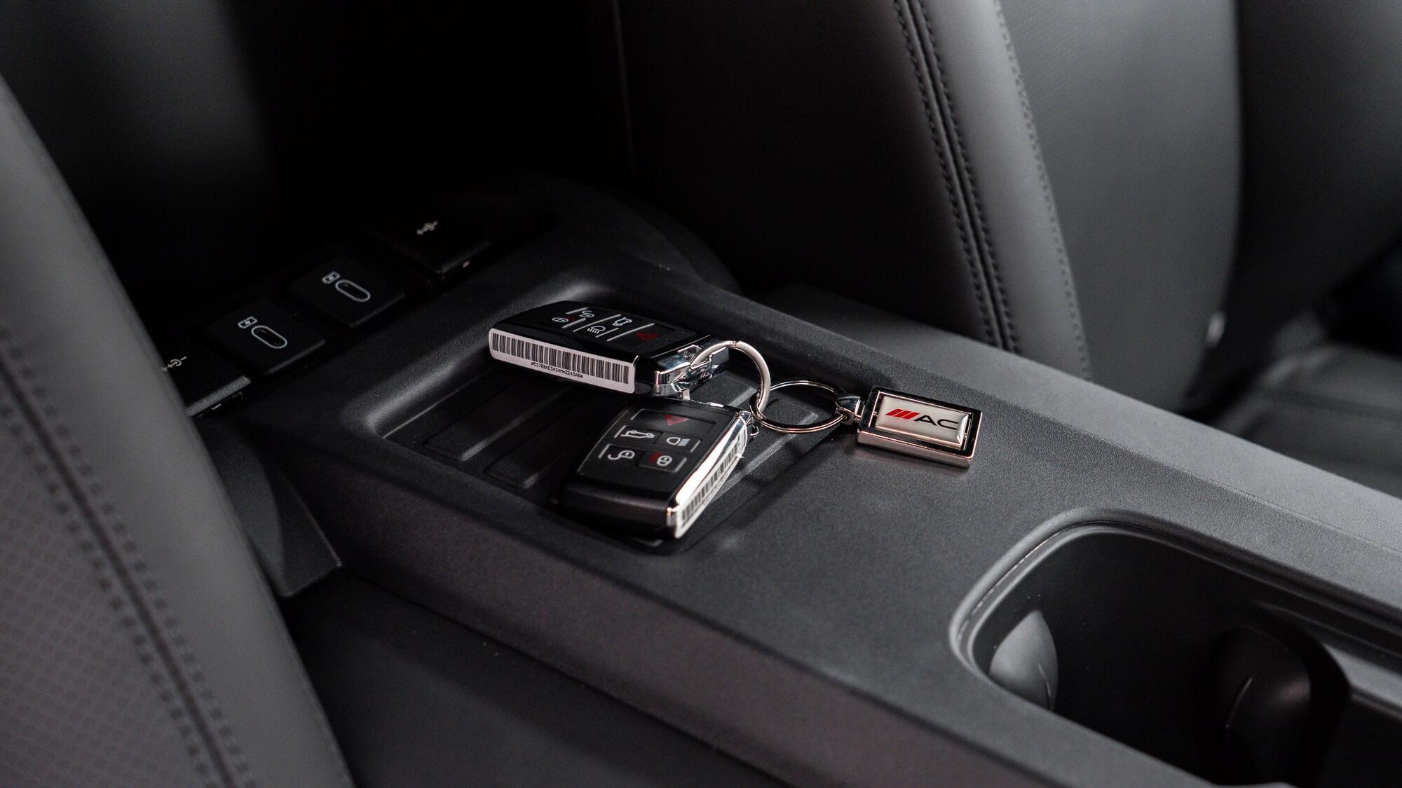 Land Rover Defender view 51