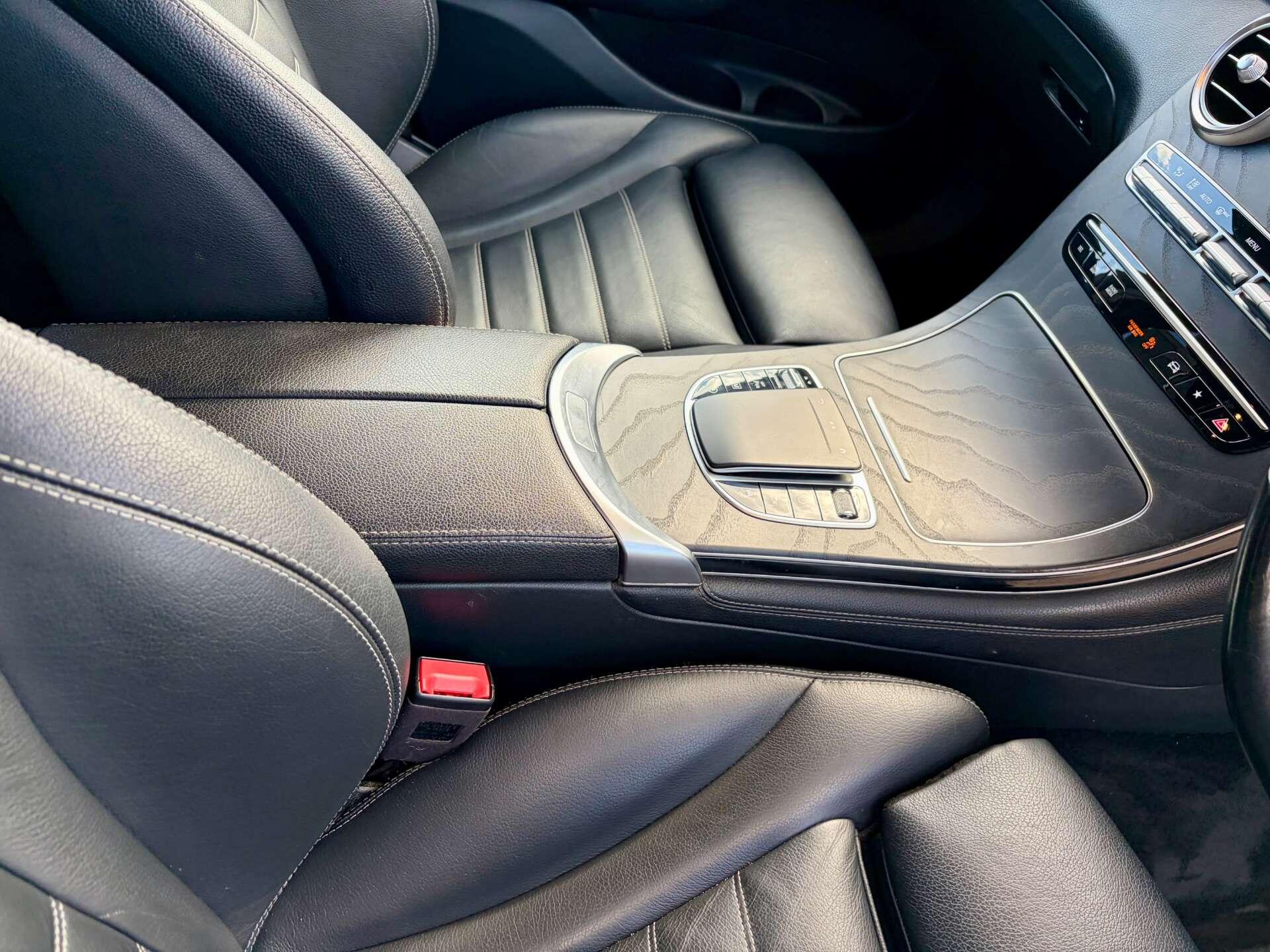 Mercedes-Benz GLC view 50