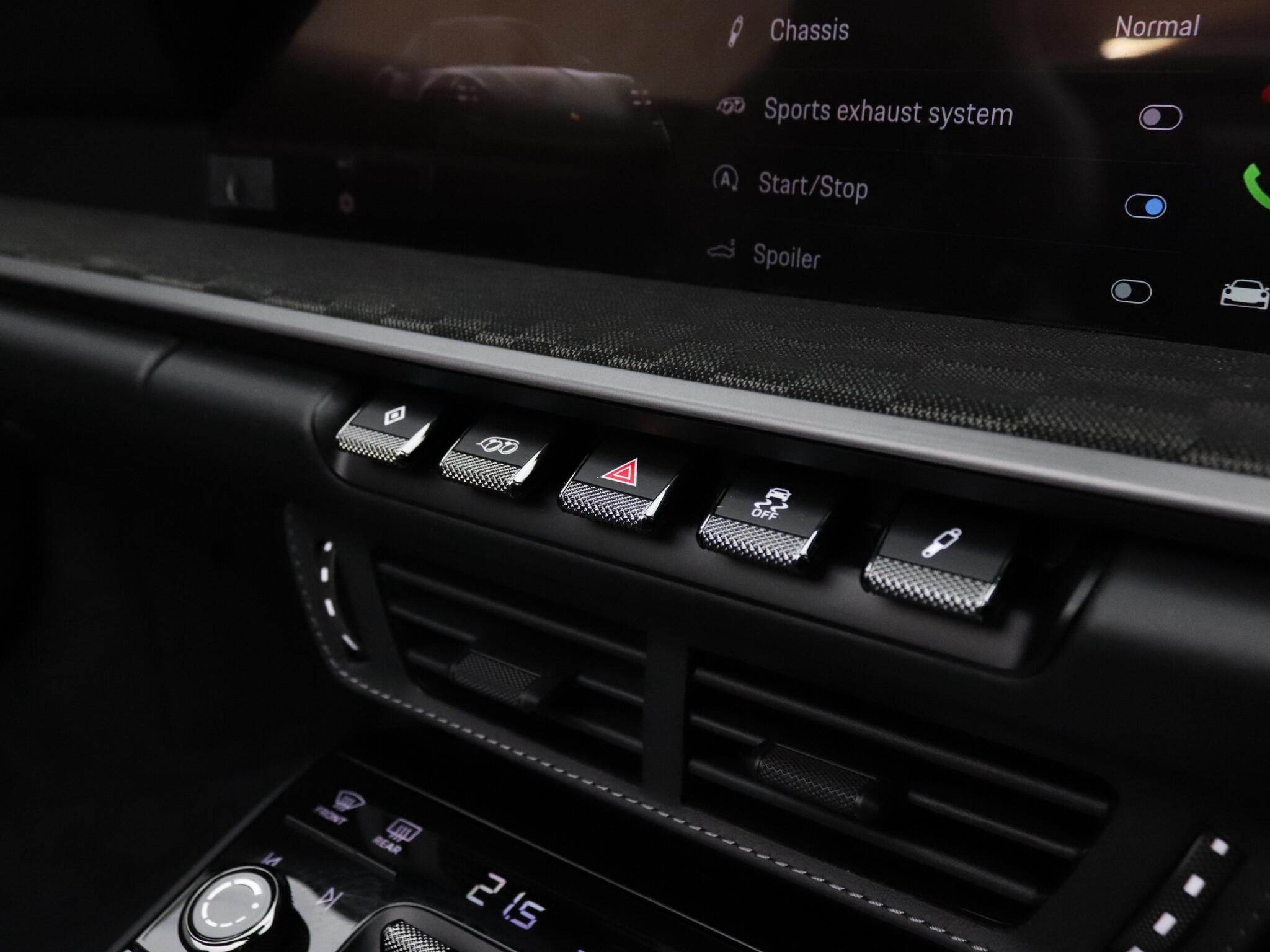 Porsche 911 view 41