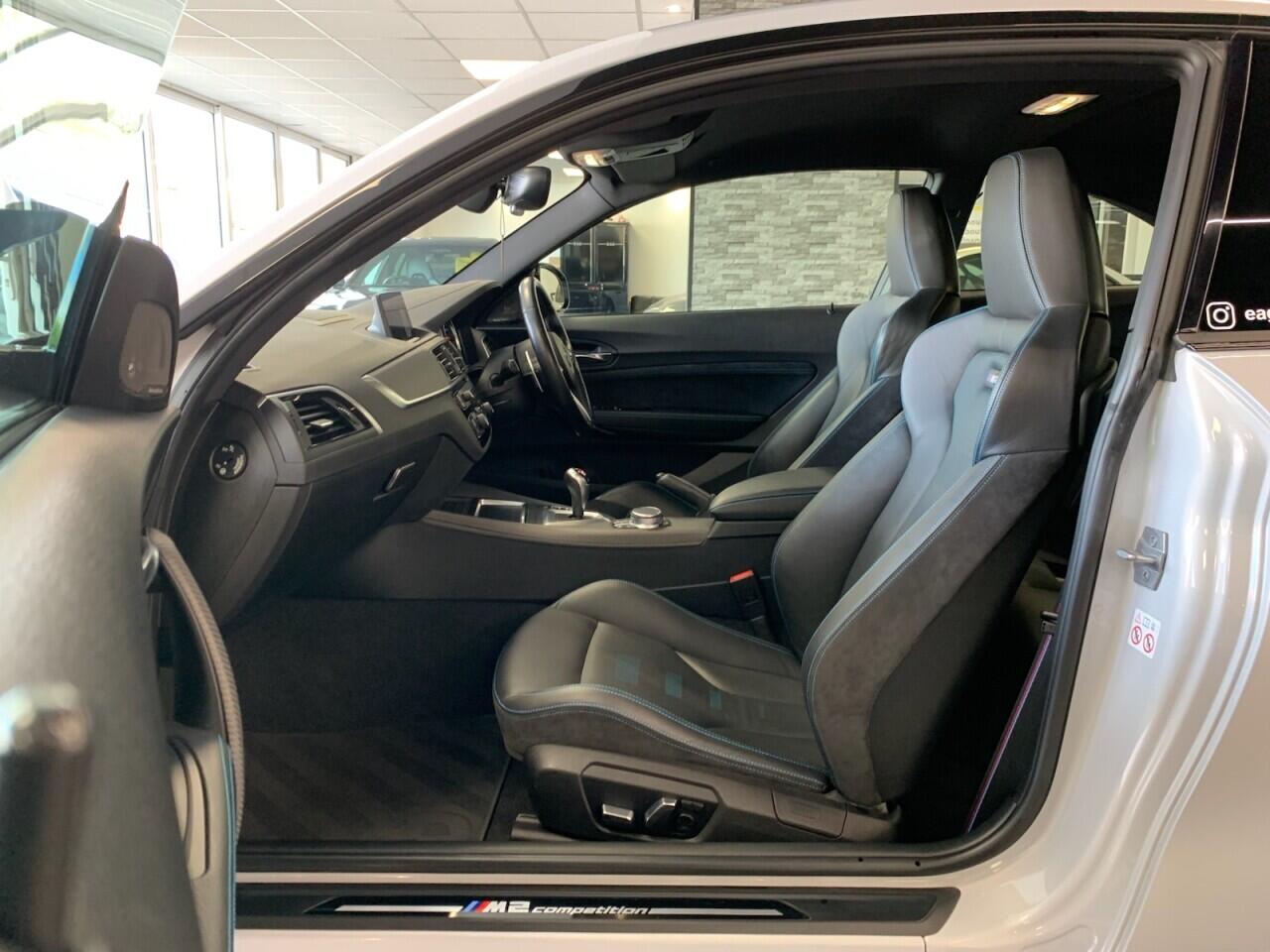 BMW M2 view 25