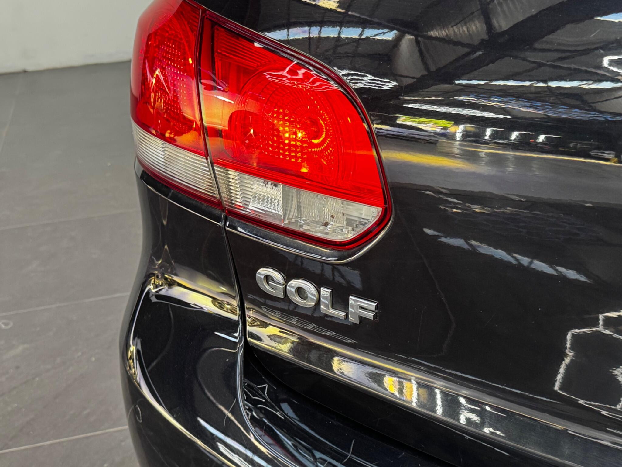 Volkswagen Golf view 27
