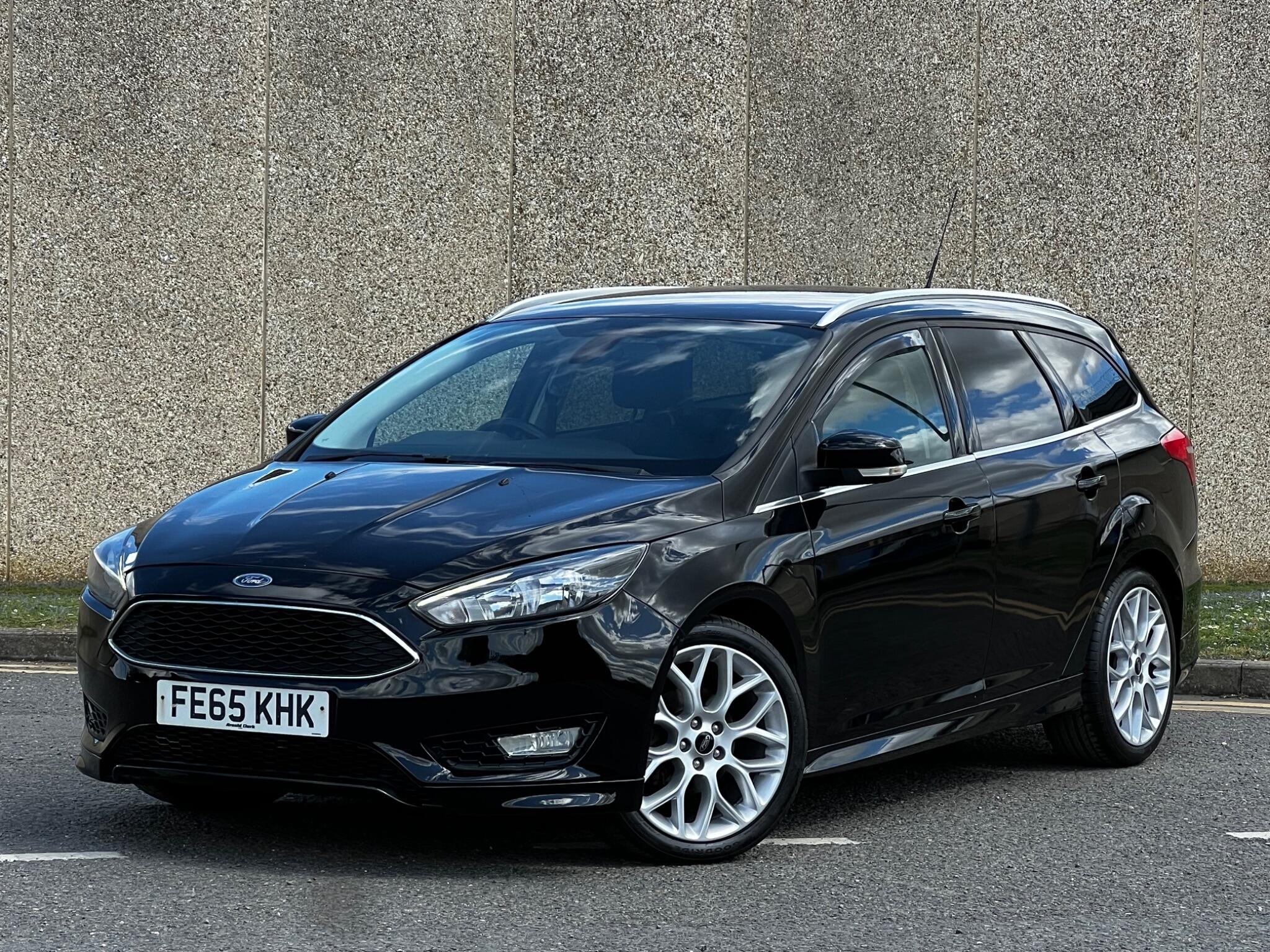 Ford Focus view 5