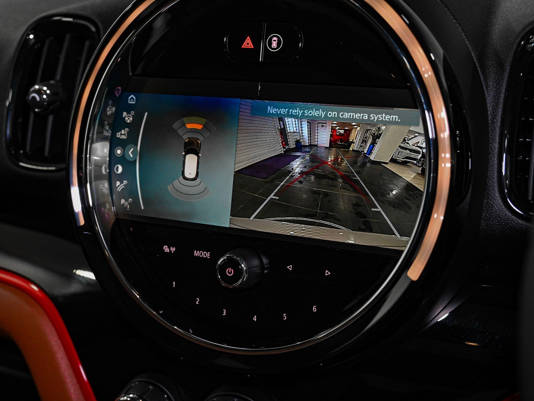 Mini Countryman view 16