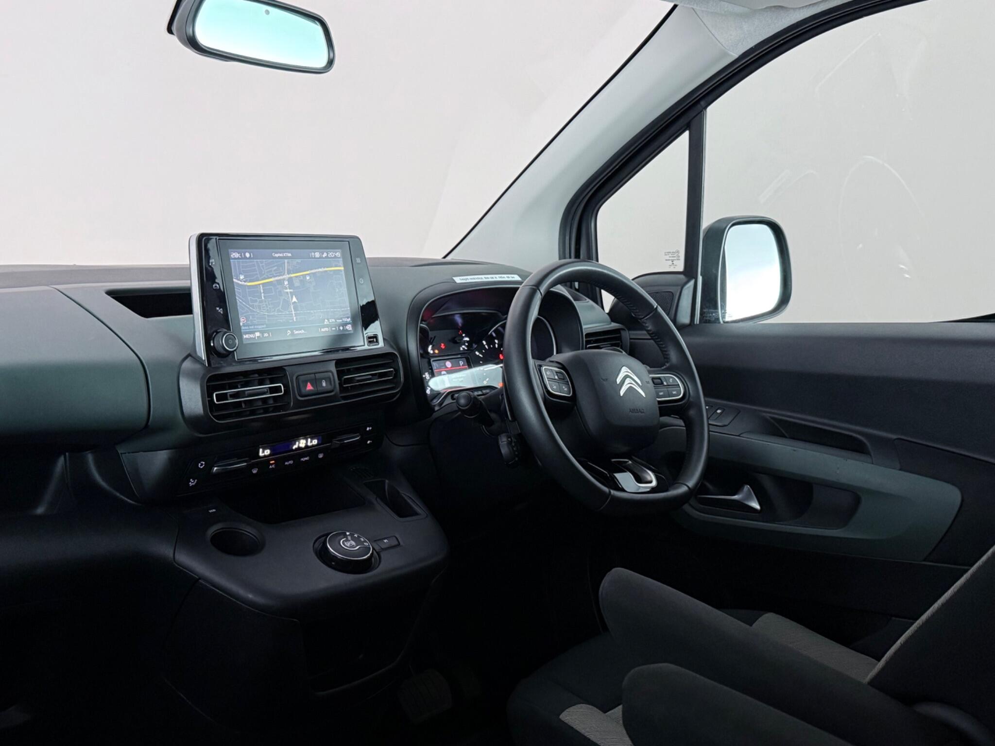 Citroen Berlingo view 4